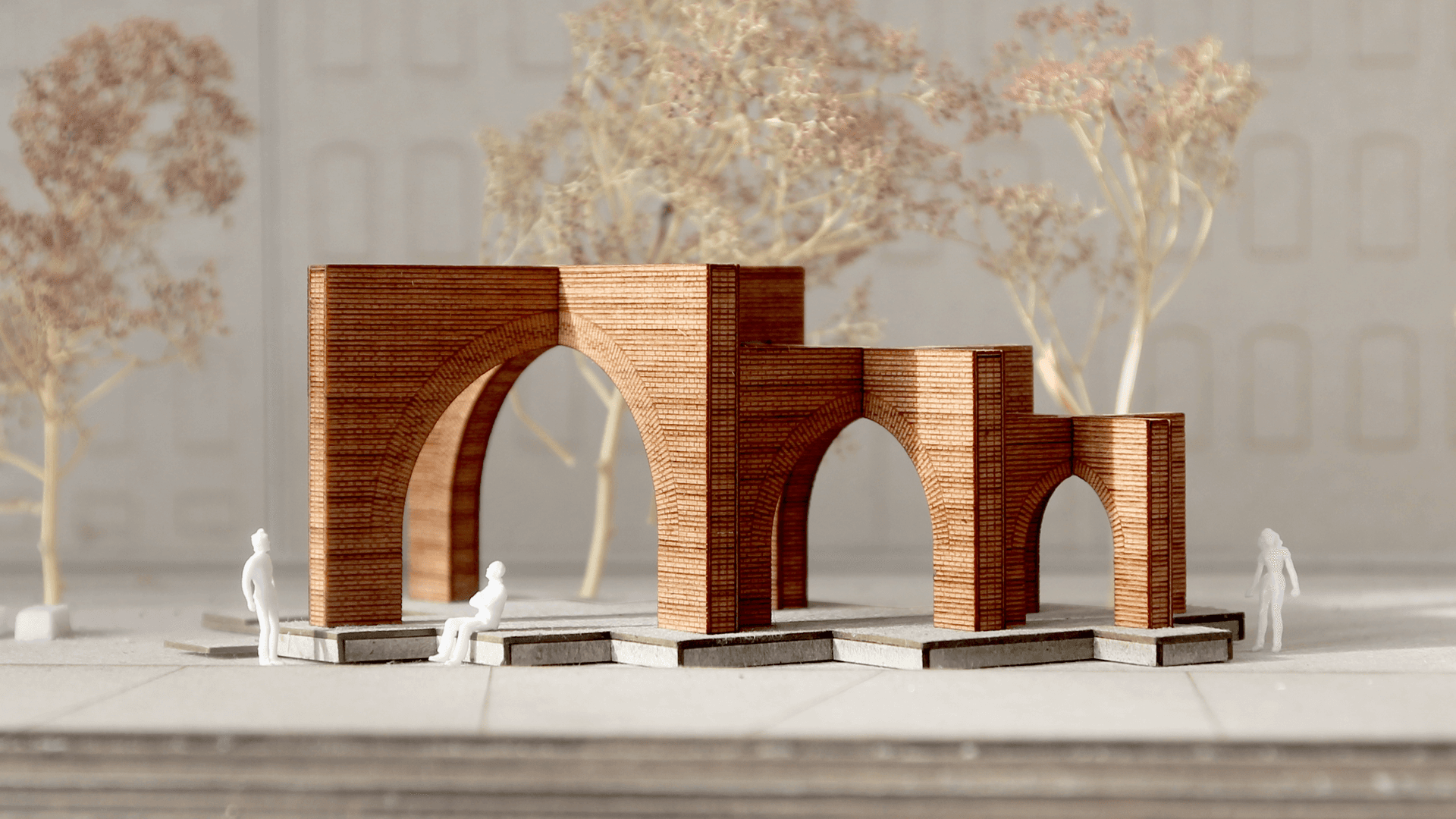 Bricks in Common model set fra vandet beskåret