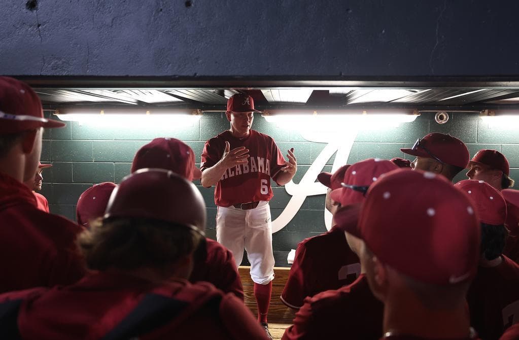 Alabama Head Coach Brad Bohannon (6) talks to his team during post game against Southern Miss at Sewell-Thomas Stadium in Tuscaloosa, AL on Tuesday, Apr 11, 2023.