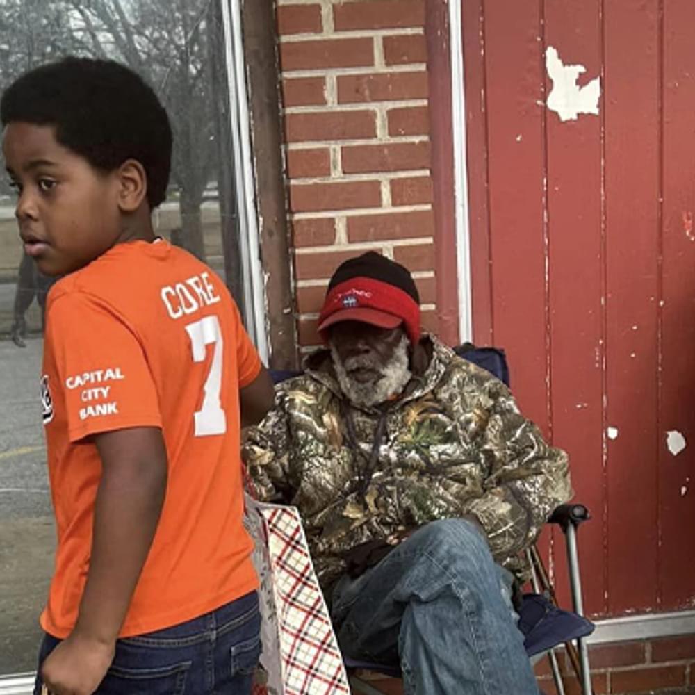 CHILD GIVES TO OTHERS 2 Alabama News