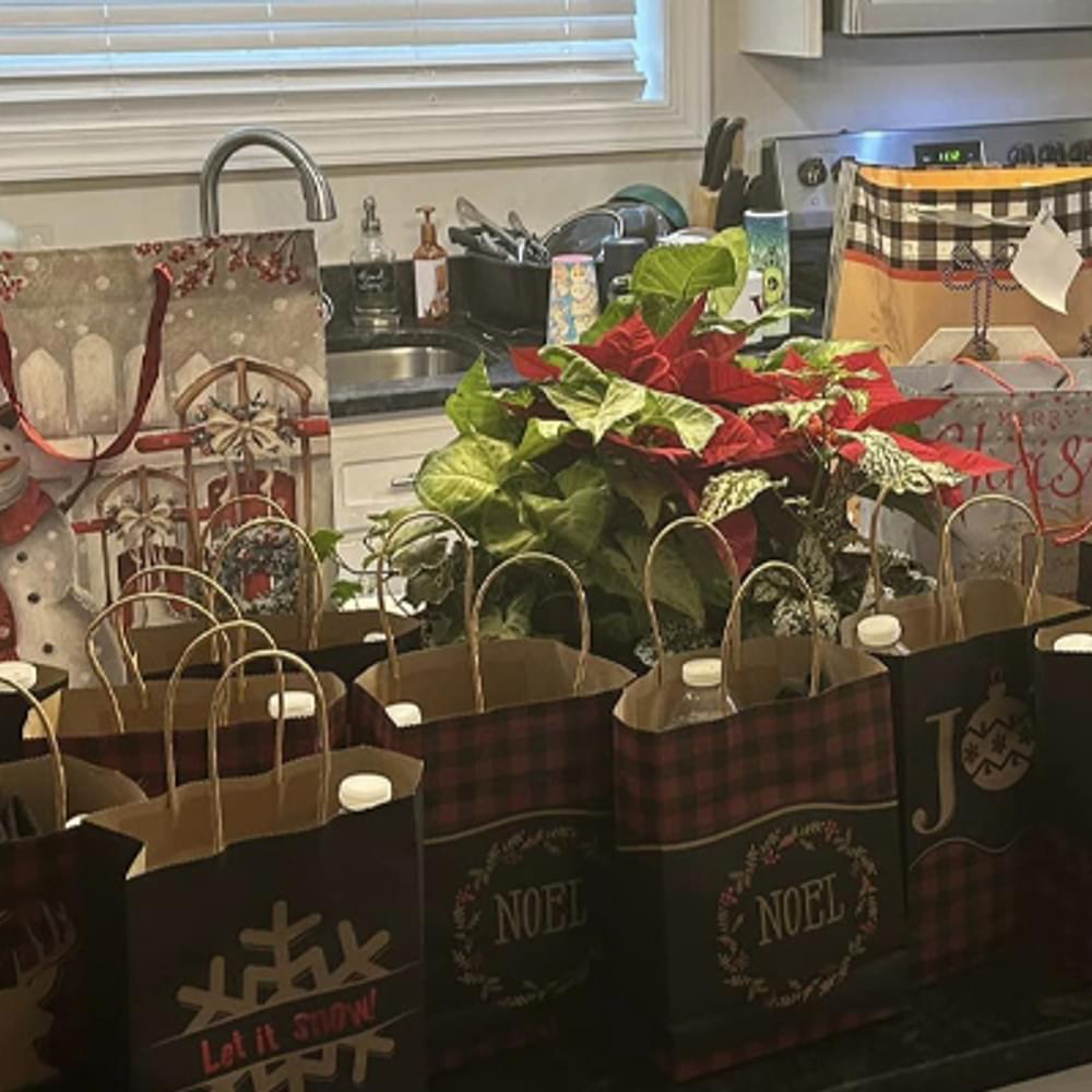 CHILD GIVES TO OTHERS 6 Alabama News