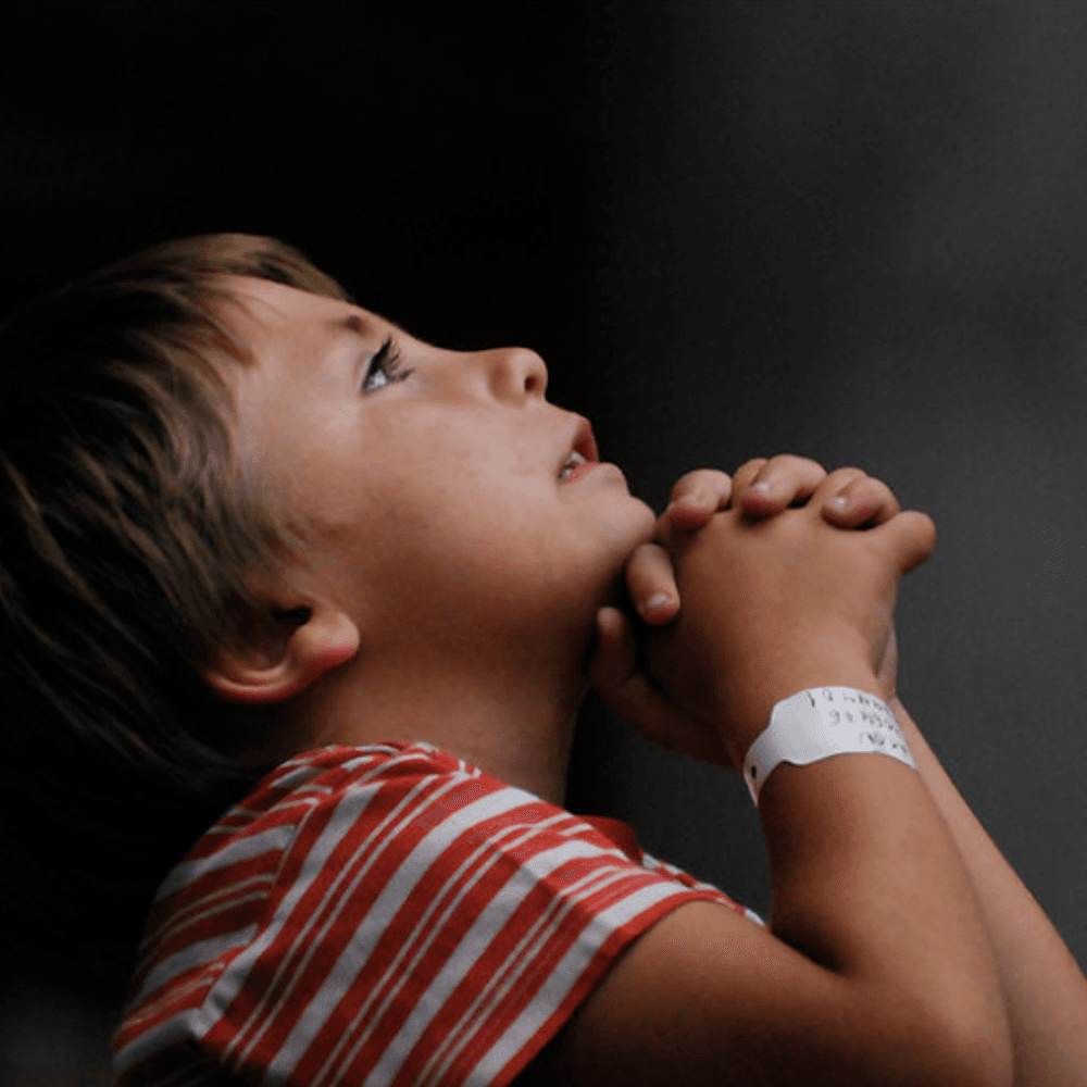 Child praying Alabama News