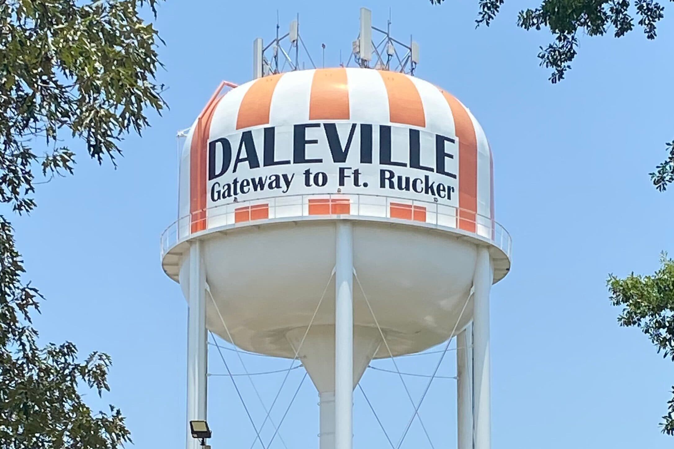 Daleville water tower