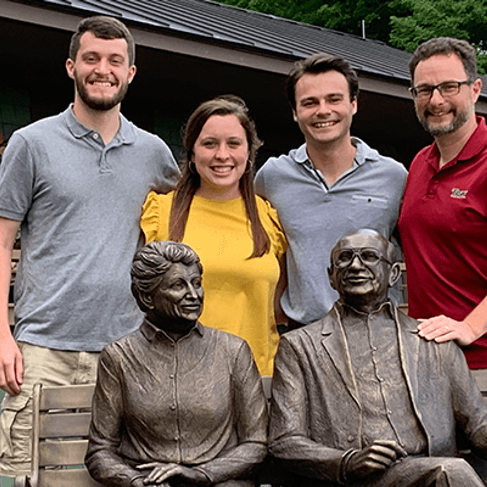 Students with Dr Stephen Miller at Milton and Rose Friedmans summer home