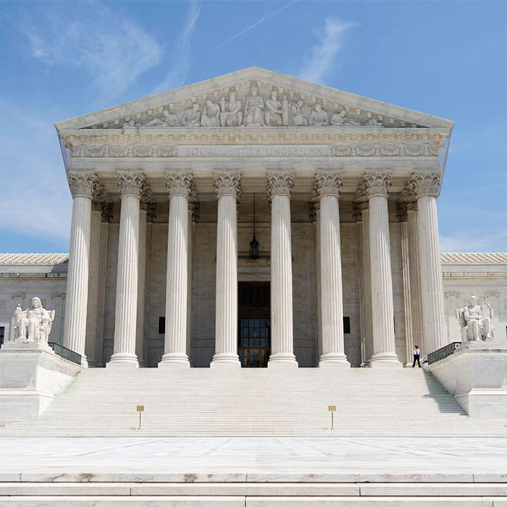 Supreme Court photo 3