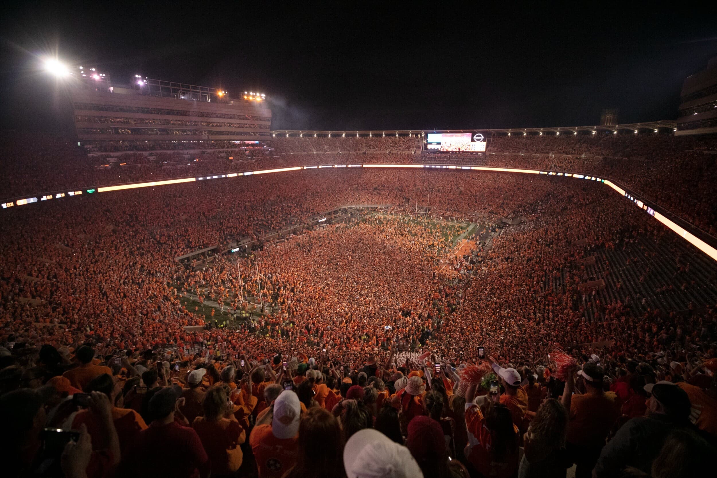 Tennessee stuns Alabama in game of the year
