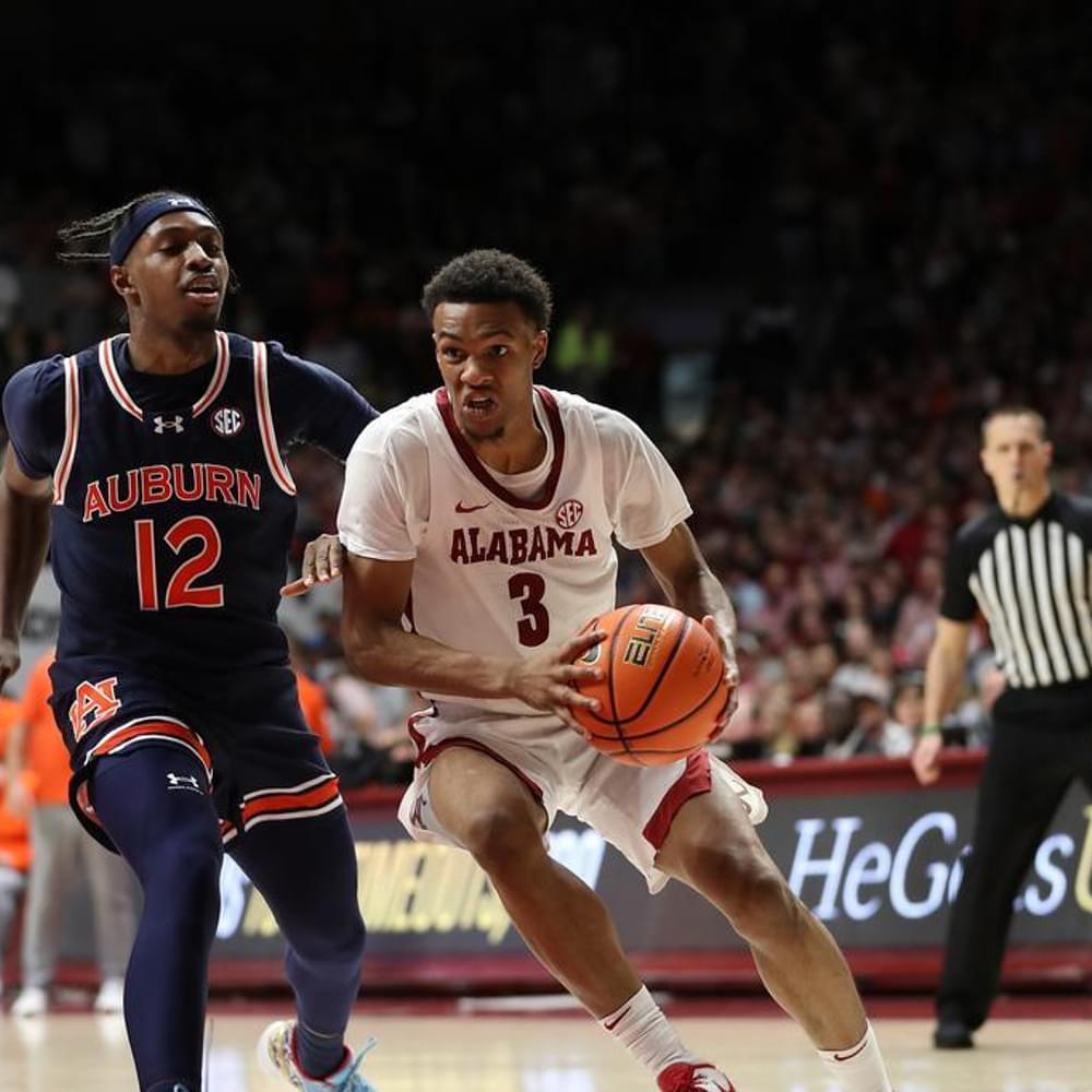 Alabama Guard Rylan Griffen (3) drives to the basket against Auburn at Coleman Coliseum in Tuscaloosa, AL on Wednesday, Jan 24, 2024. Alabama News