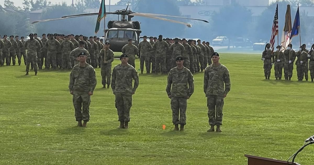 Gen. McCurry takes command at Fort Rucker