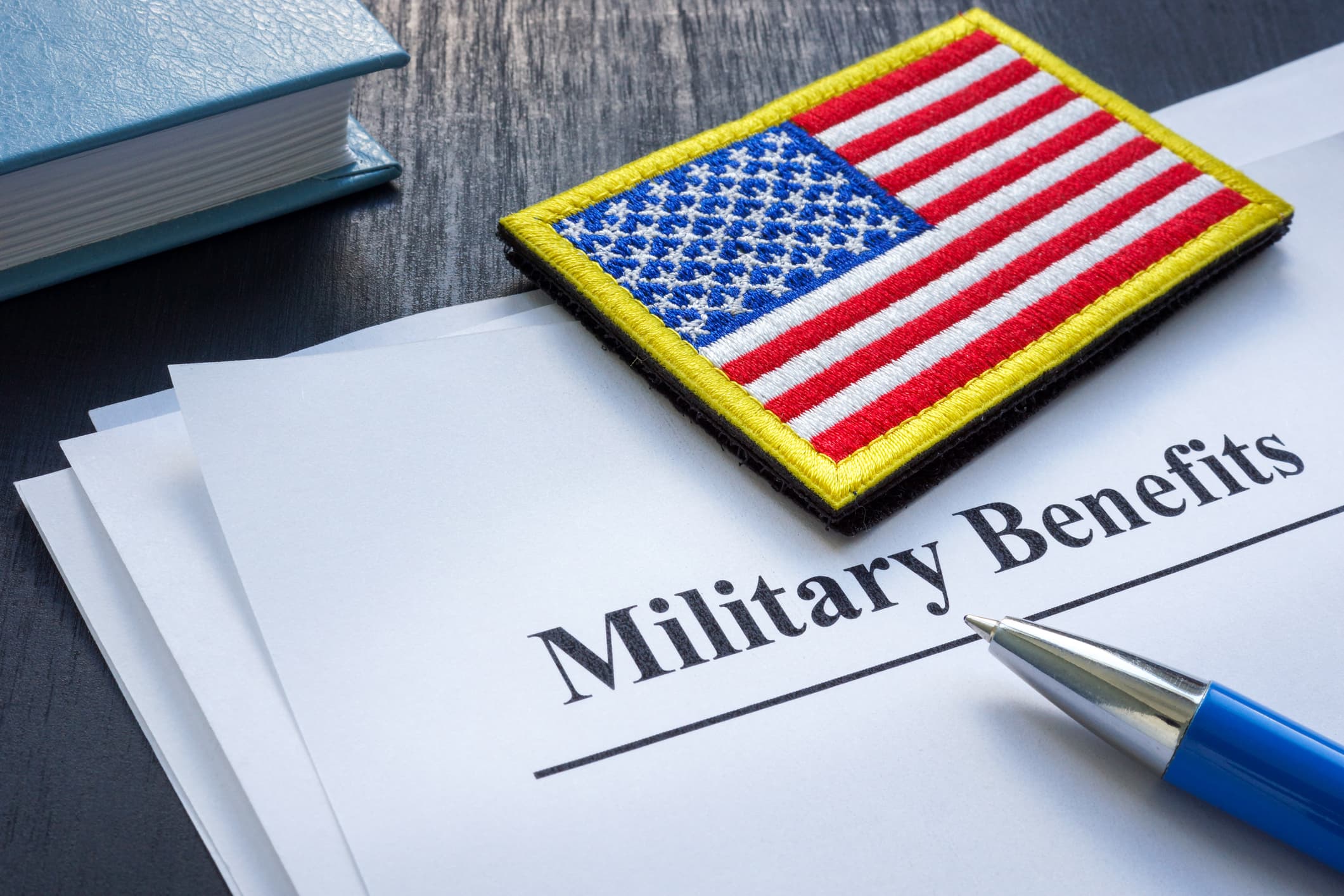 military benefits flag pen