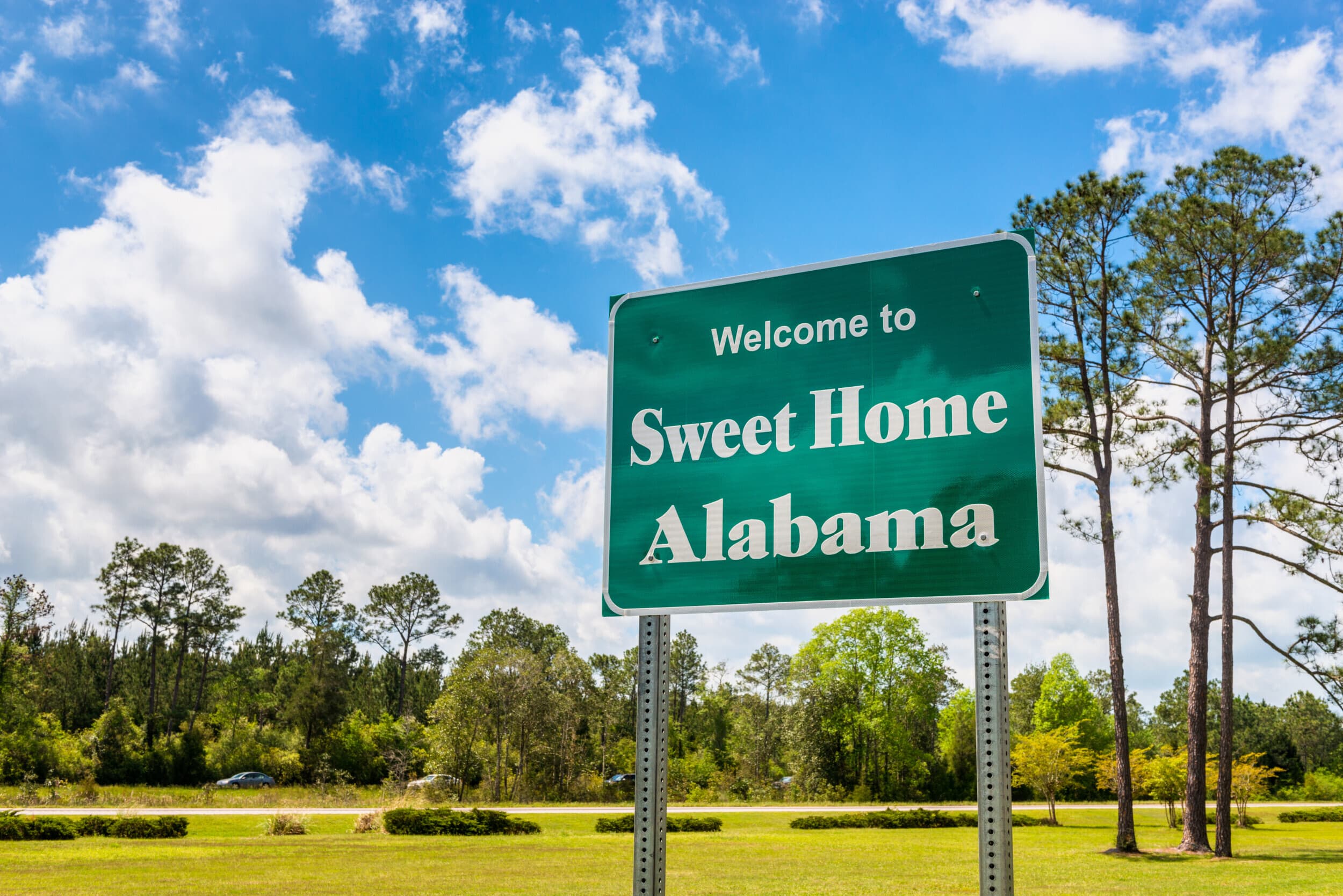 Welcome to Sweet Home Alabama sign