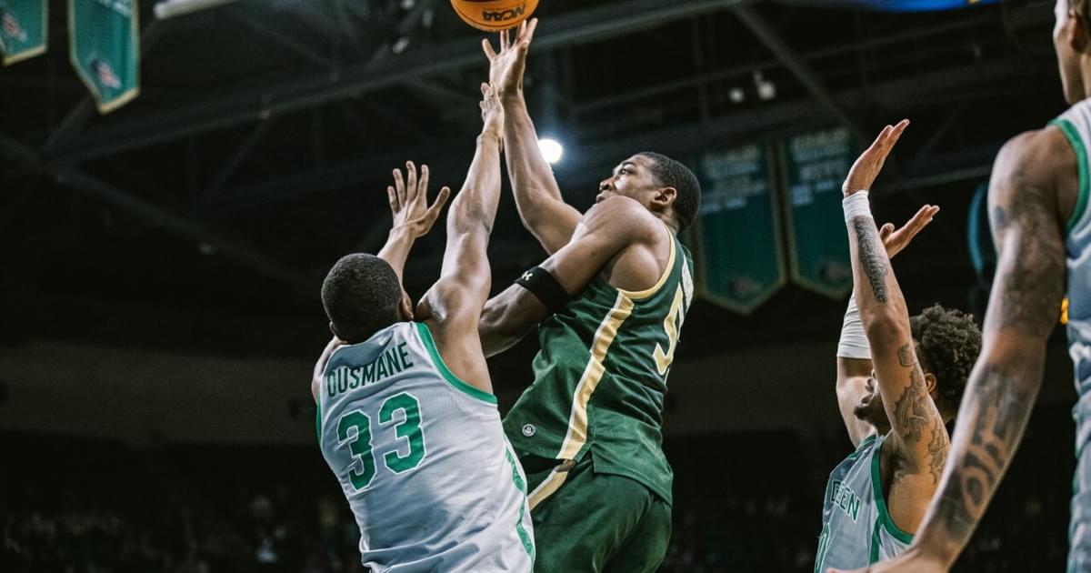 UAB wilts under the North Texas defensive pressure during the Mean…