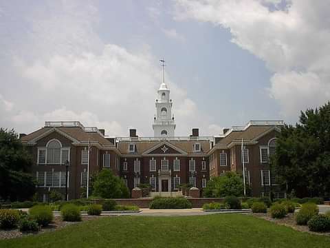 Delaware State Capitol. Public domain photo.