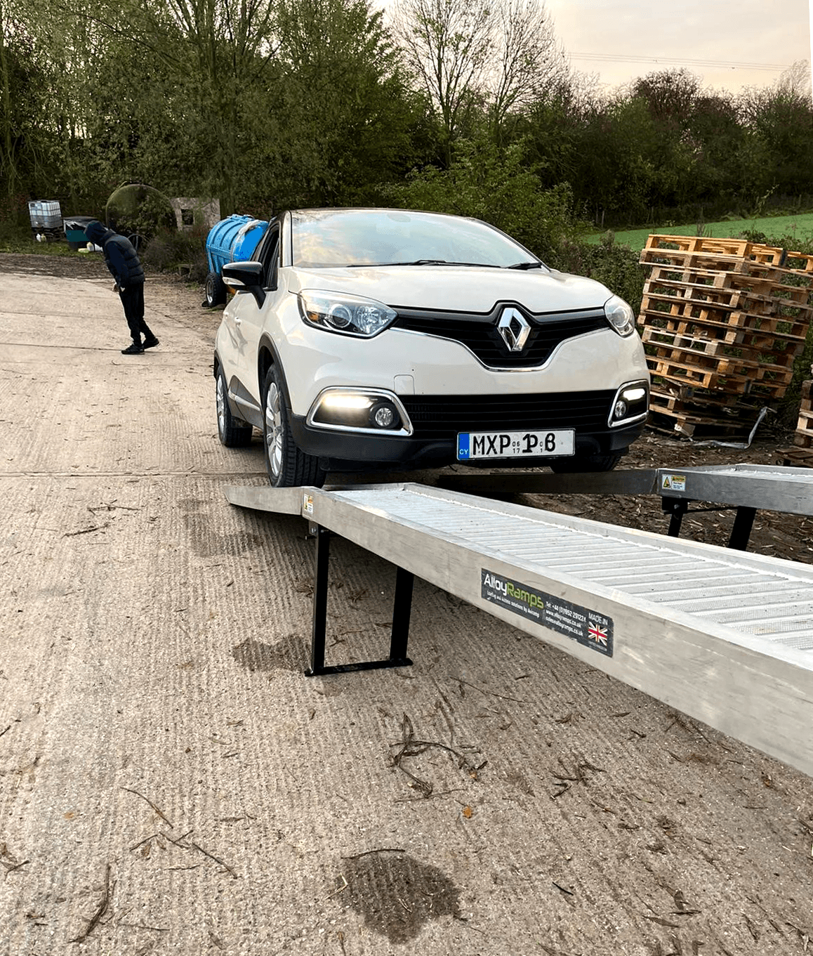 Bespoke Vehicle & Loading Ramps | Alloy Ramps by Aviramp Ltd - AlloyRamps