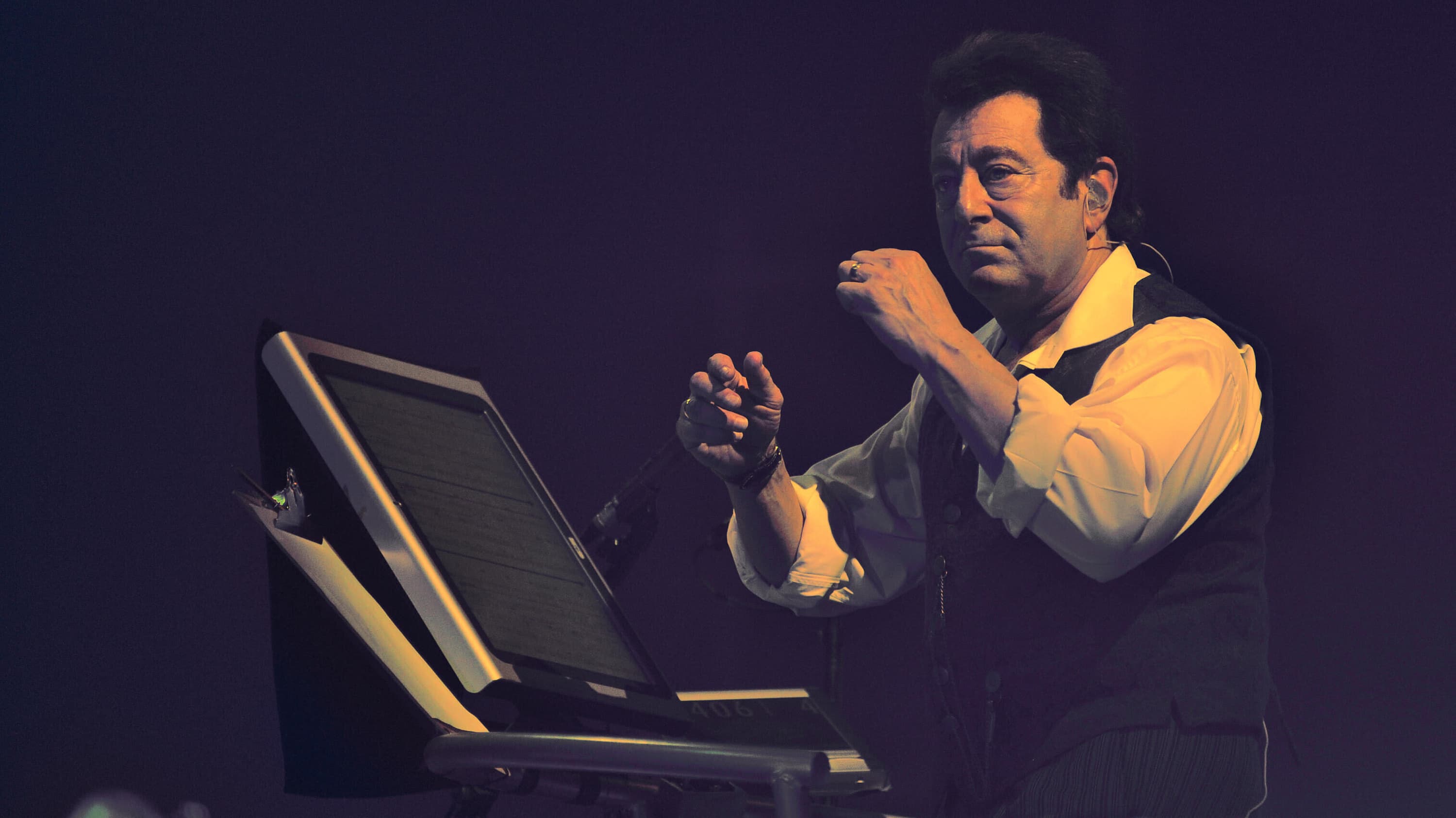 Jeff Wayne Conducting Jeff Wayne Conducting