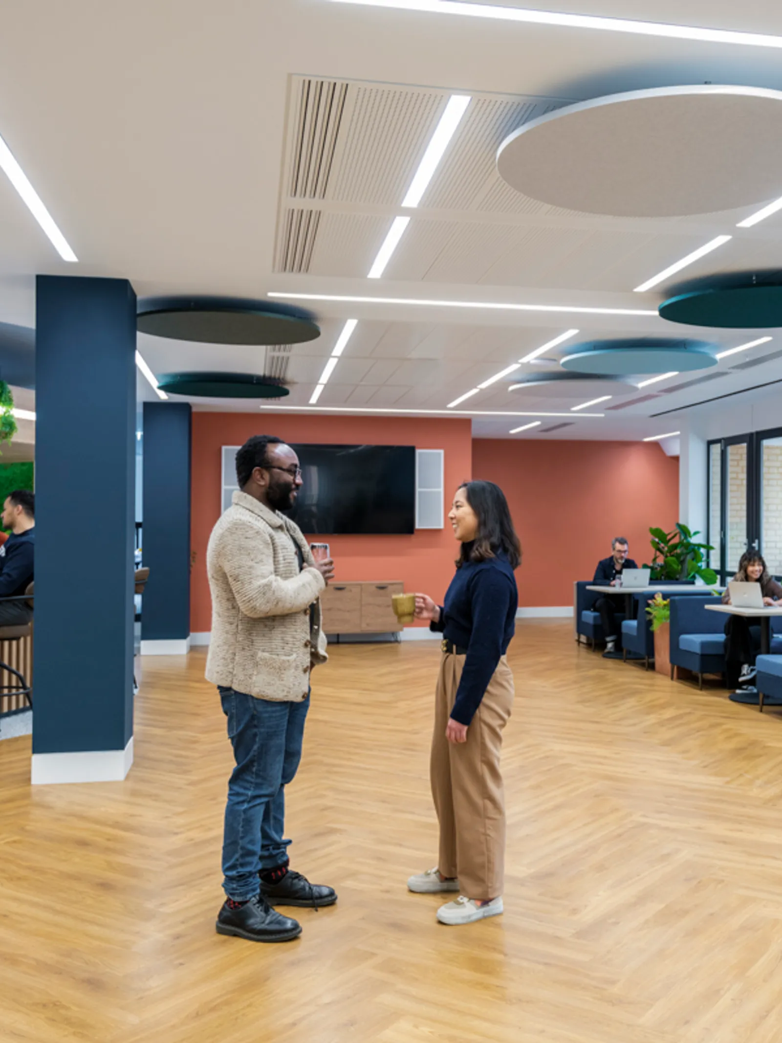 Area Eigen Tech 2 Office Curator SMALL 10