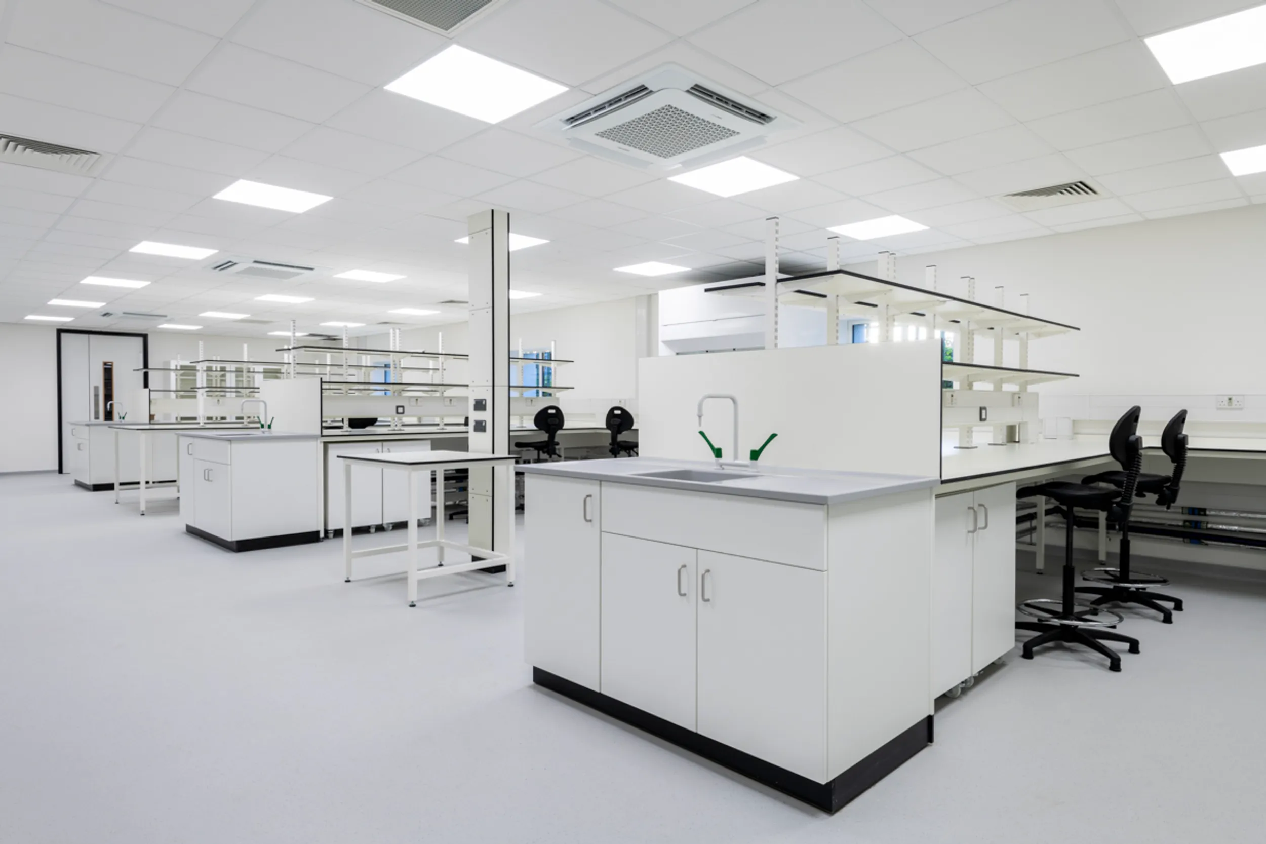 Area Gen Two Office Curator SMALL 11