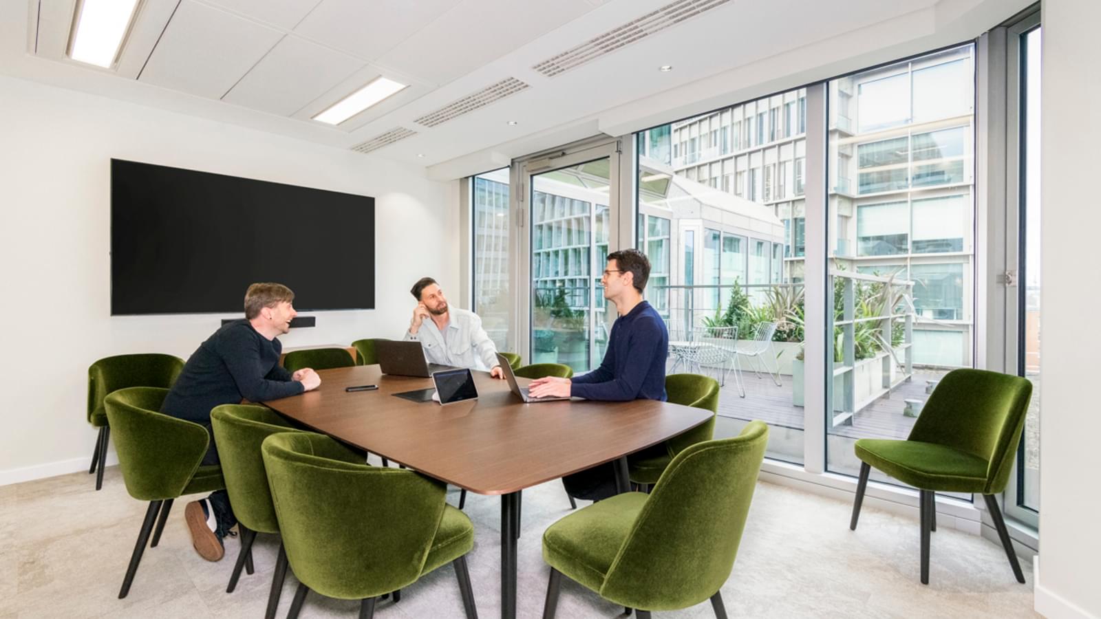 Case Study: Jimmy Choo HQ, London | Area