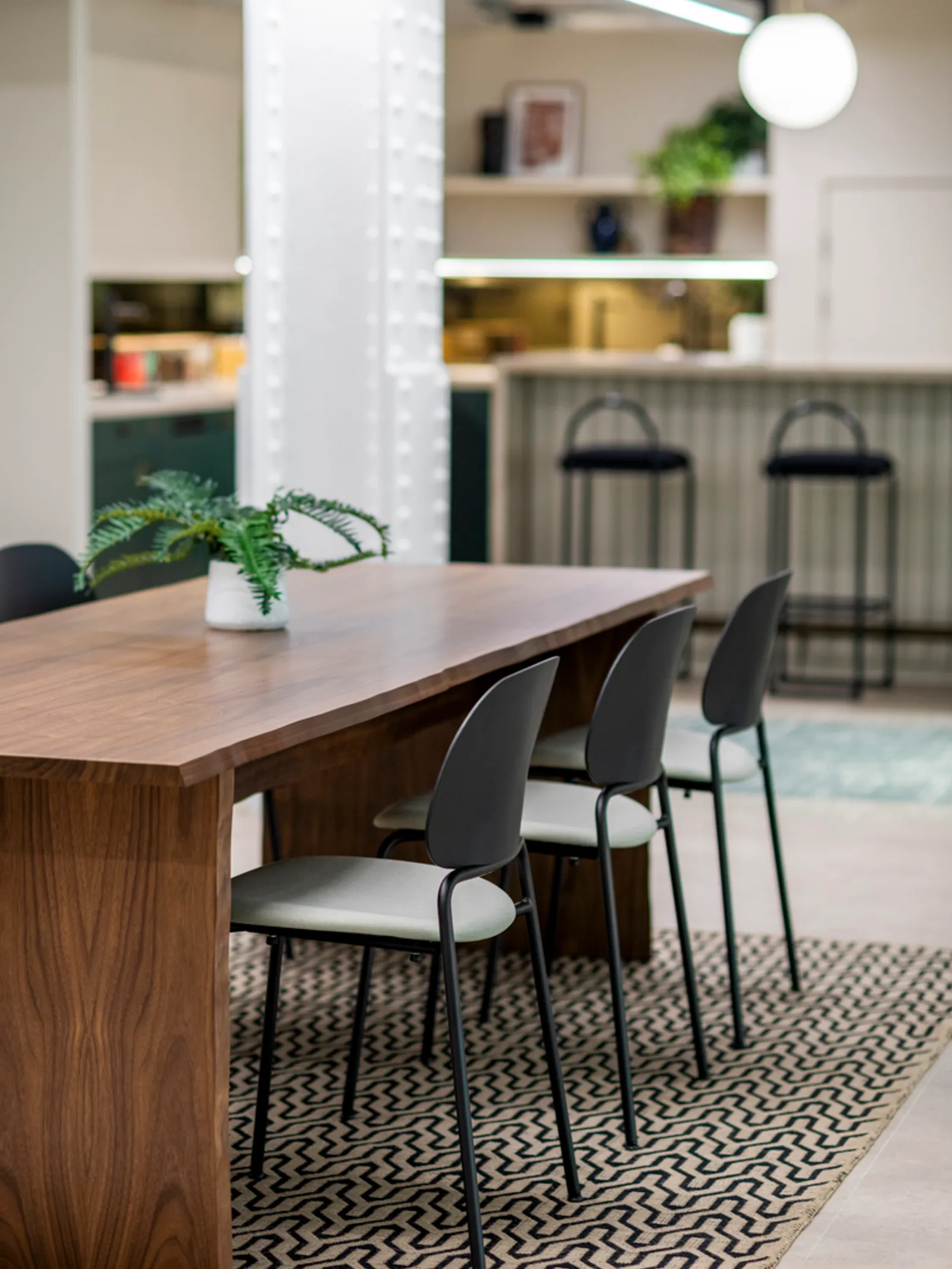 Area Orega Strand Office Curator SMALL 30