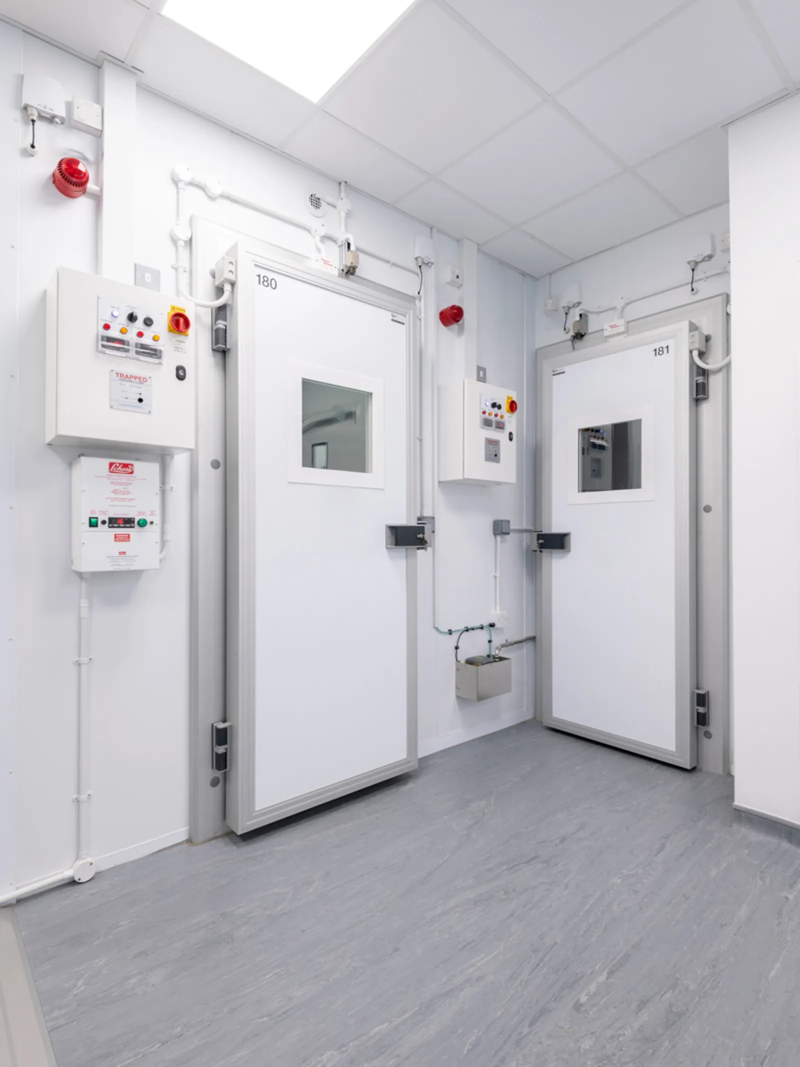 Area Patheon Re edited Photos Office Curator Small 5