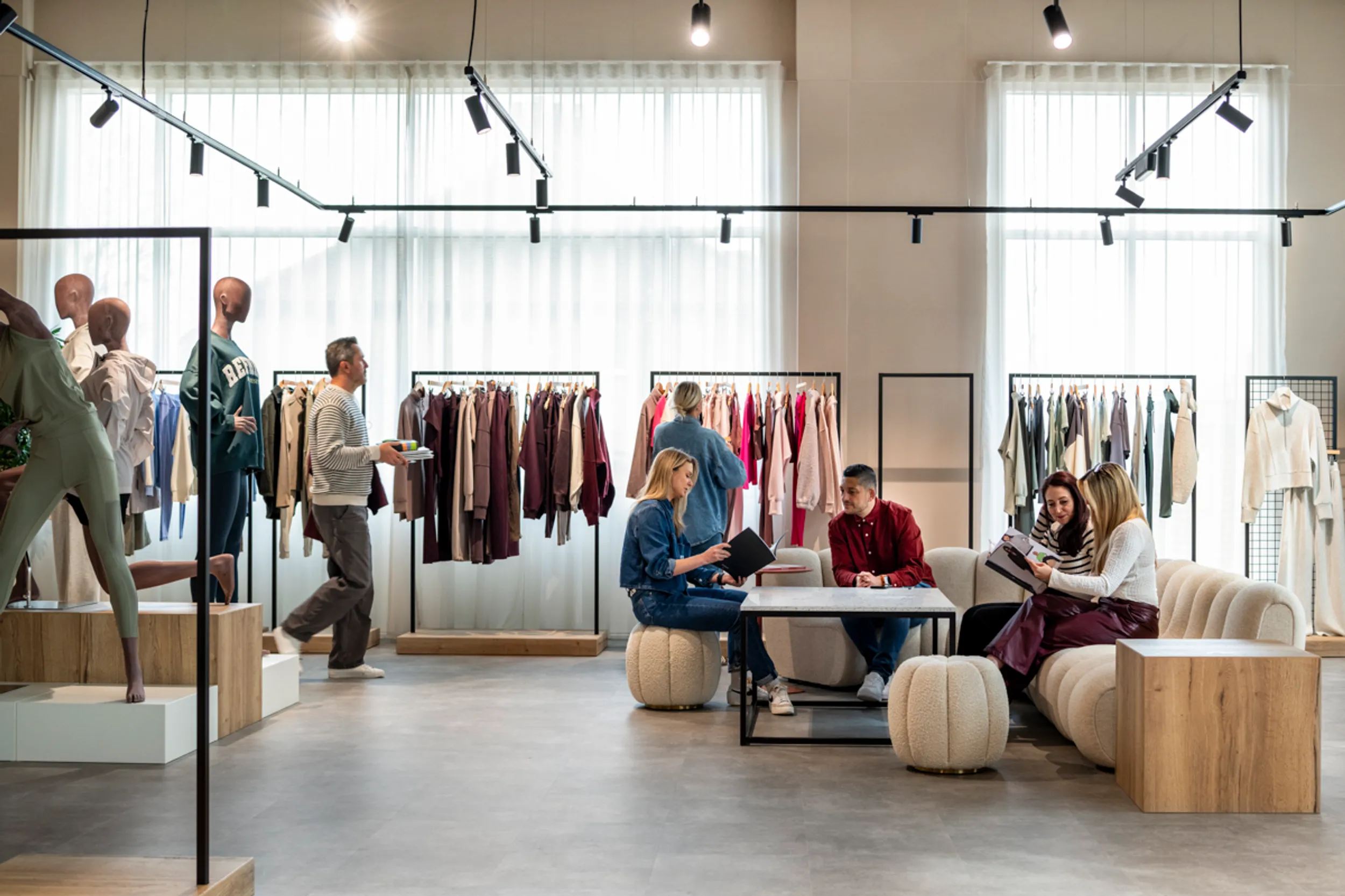 Area Poeticgem Office Curator SMALL 27