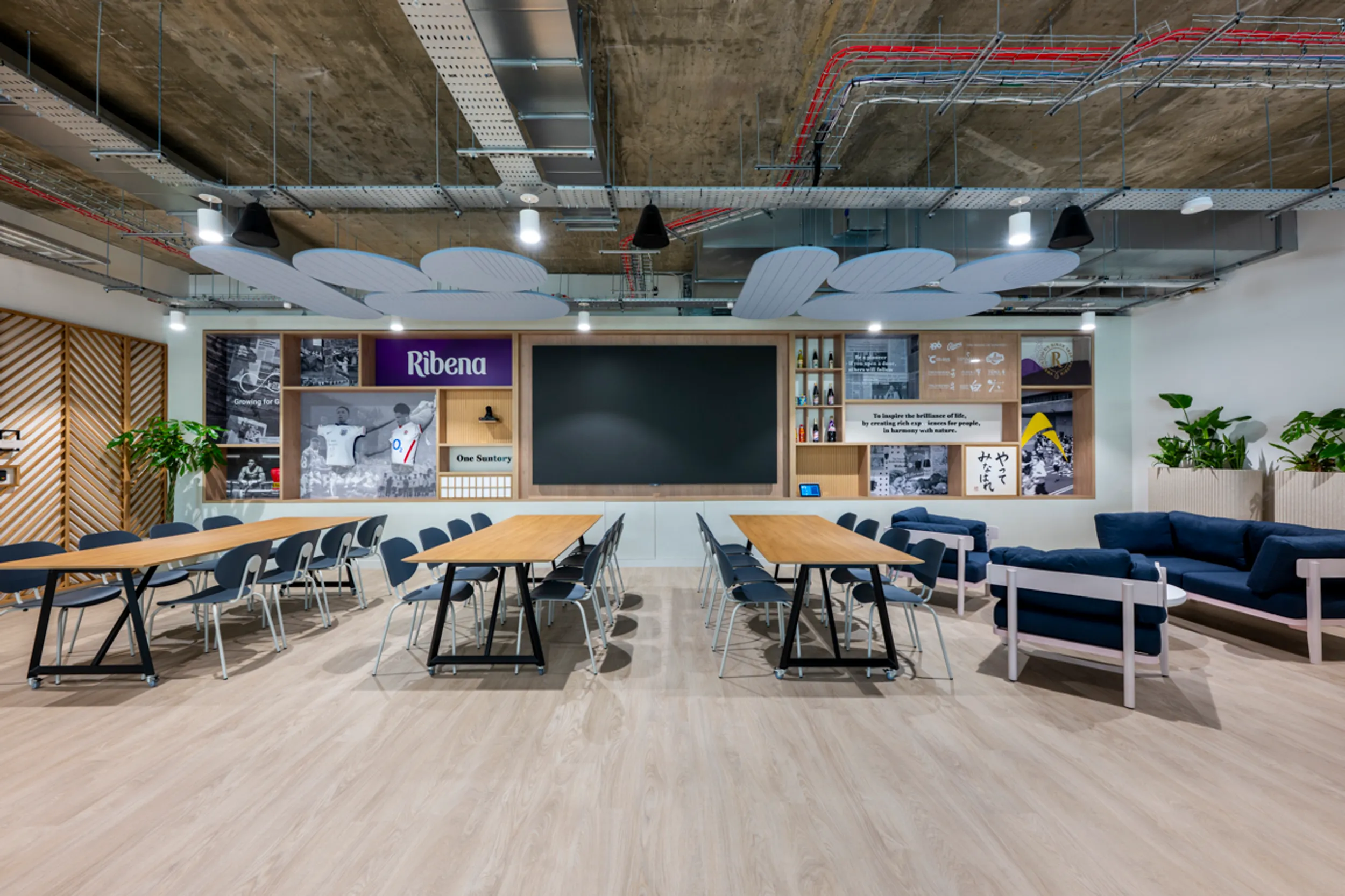 Area Suntory Office Curator SMALL 44