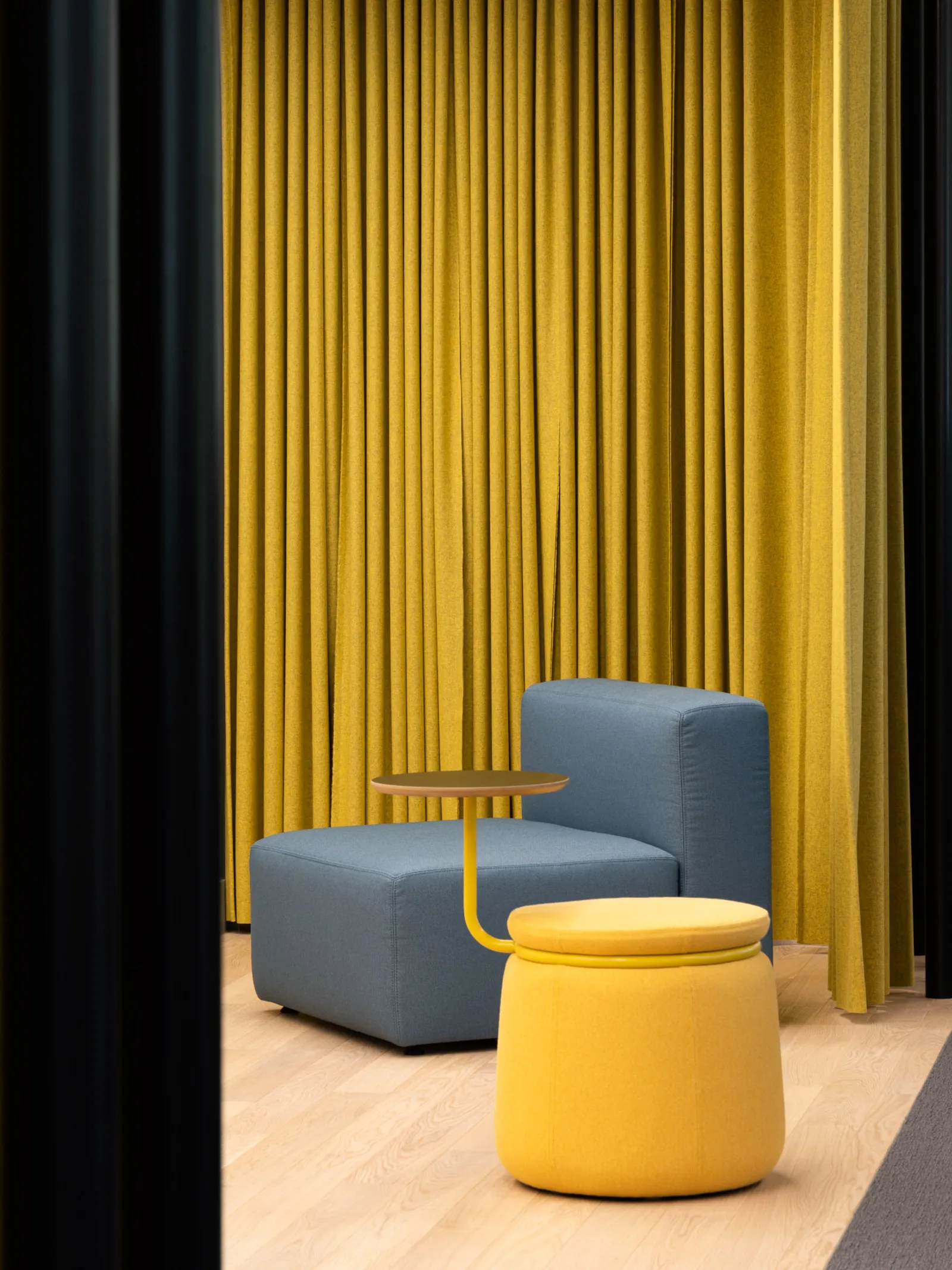 We workseamlessly with you Small