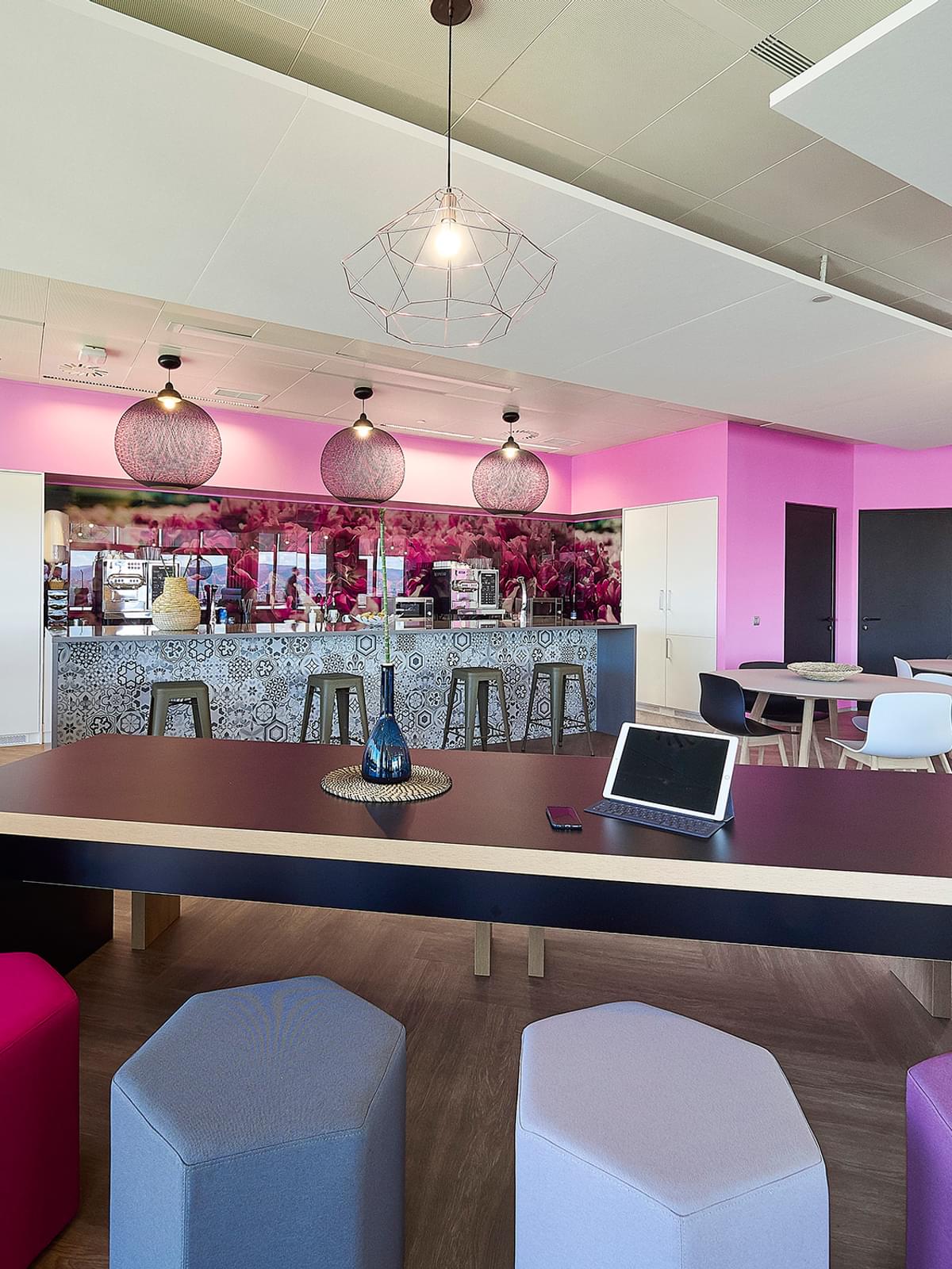 Office & Laboratory Design & Construction Project | Spain