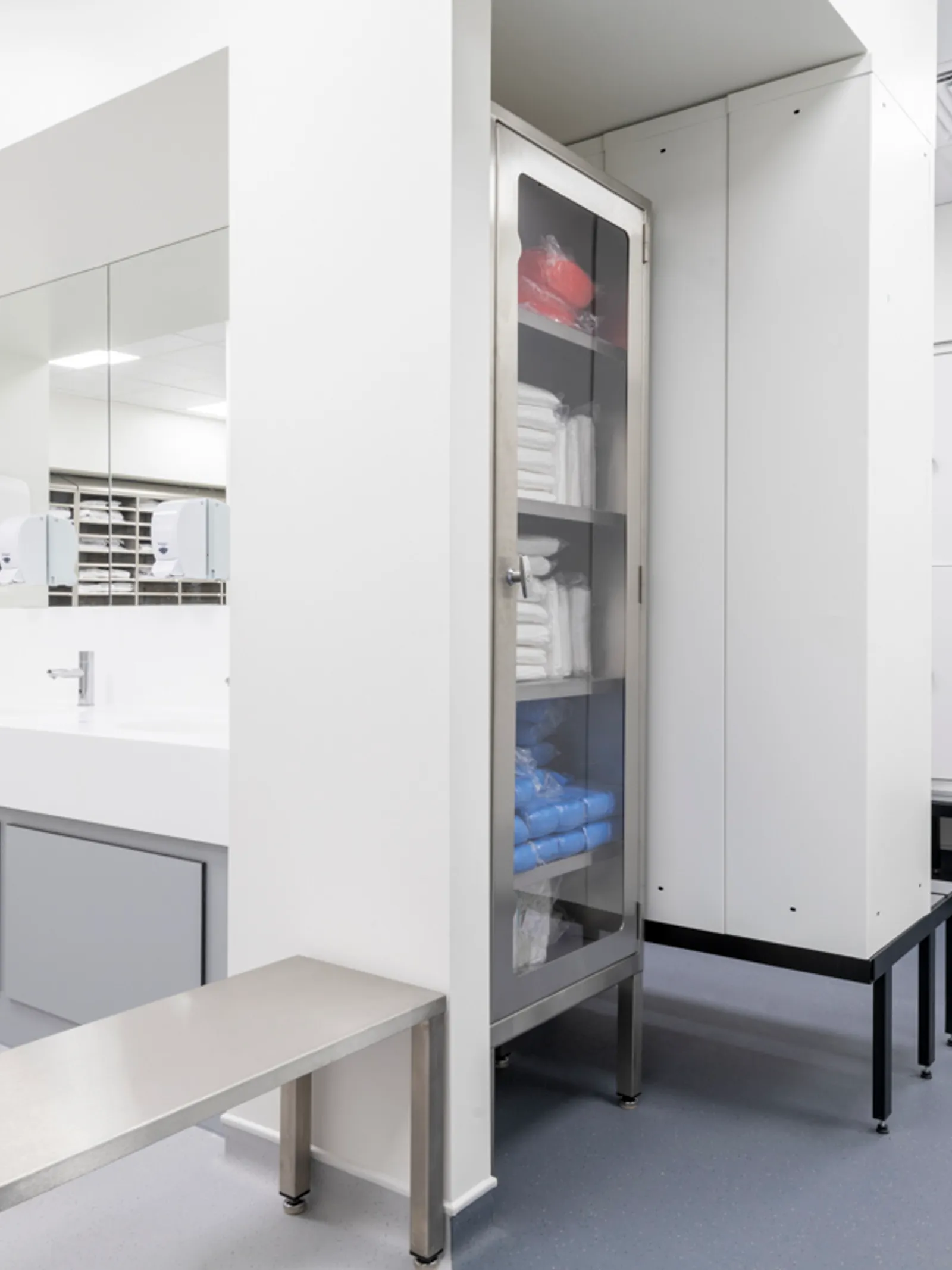 Area Patheon Office Curator SMALL 5