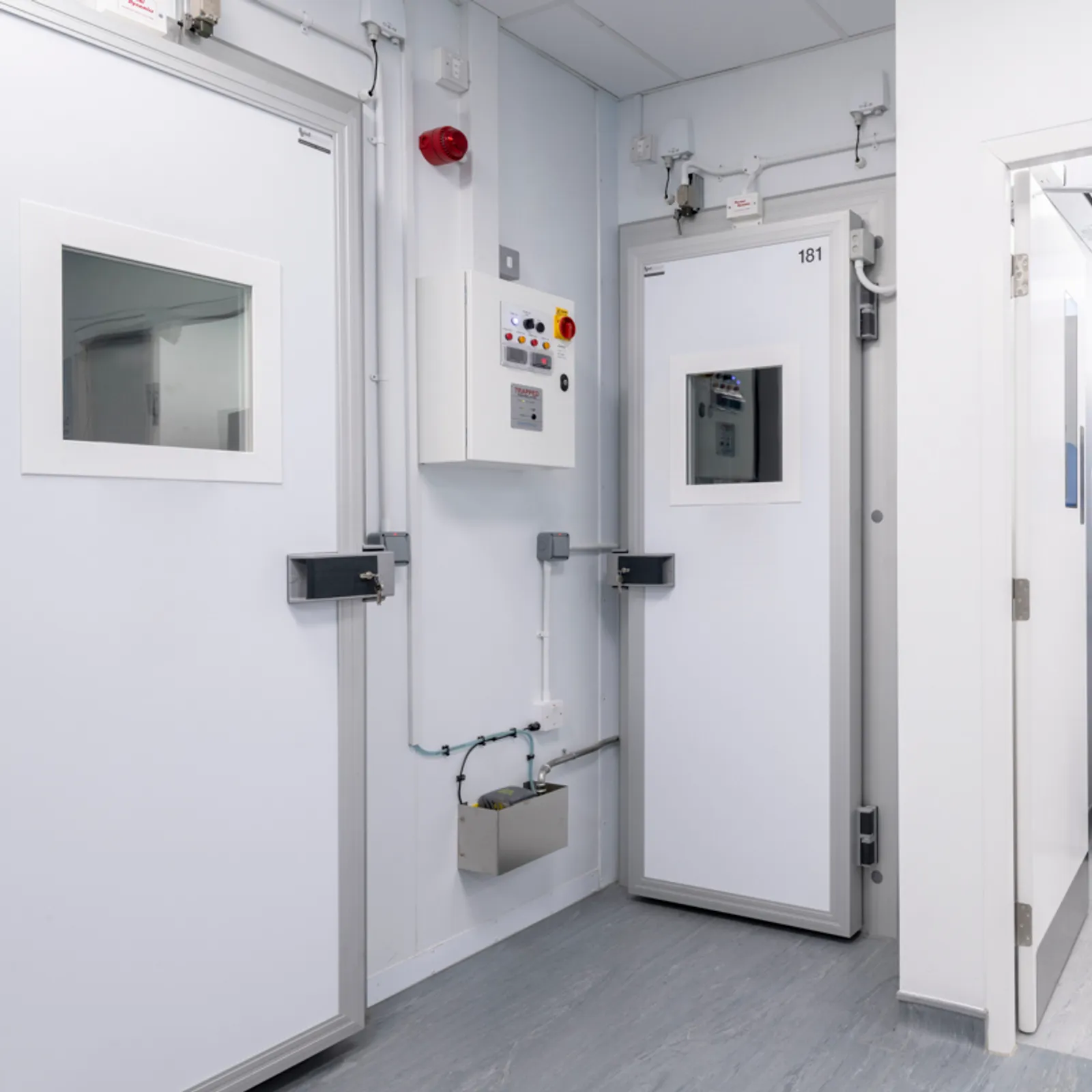 Area Patheon Re edited Photos Office Curator Small 6