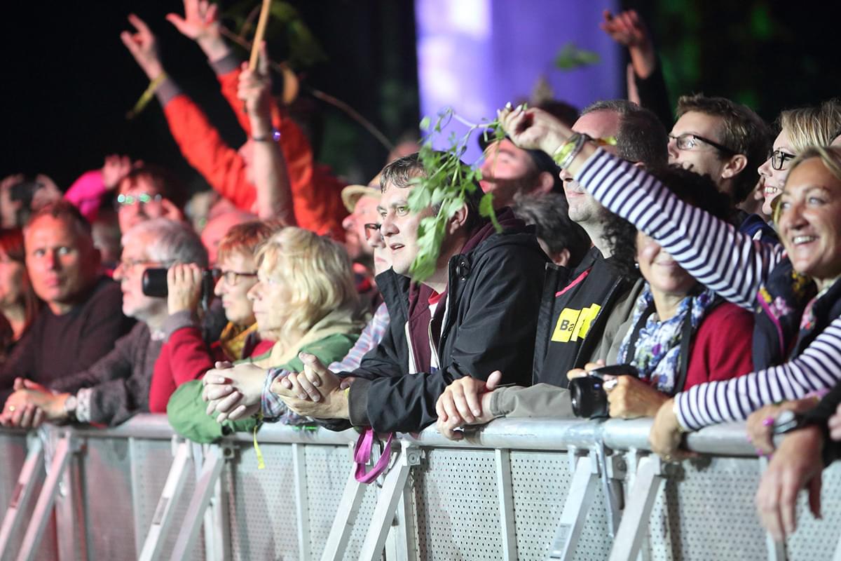 Crowd