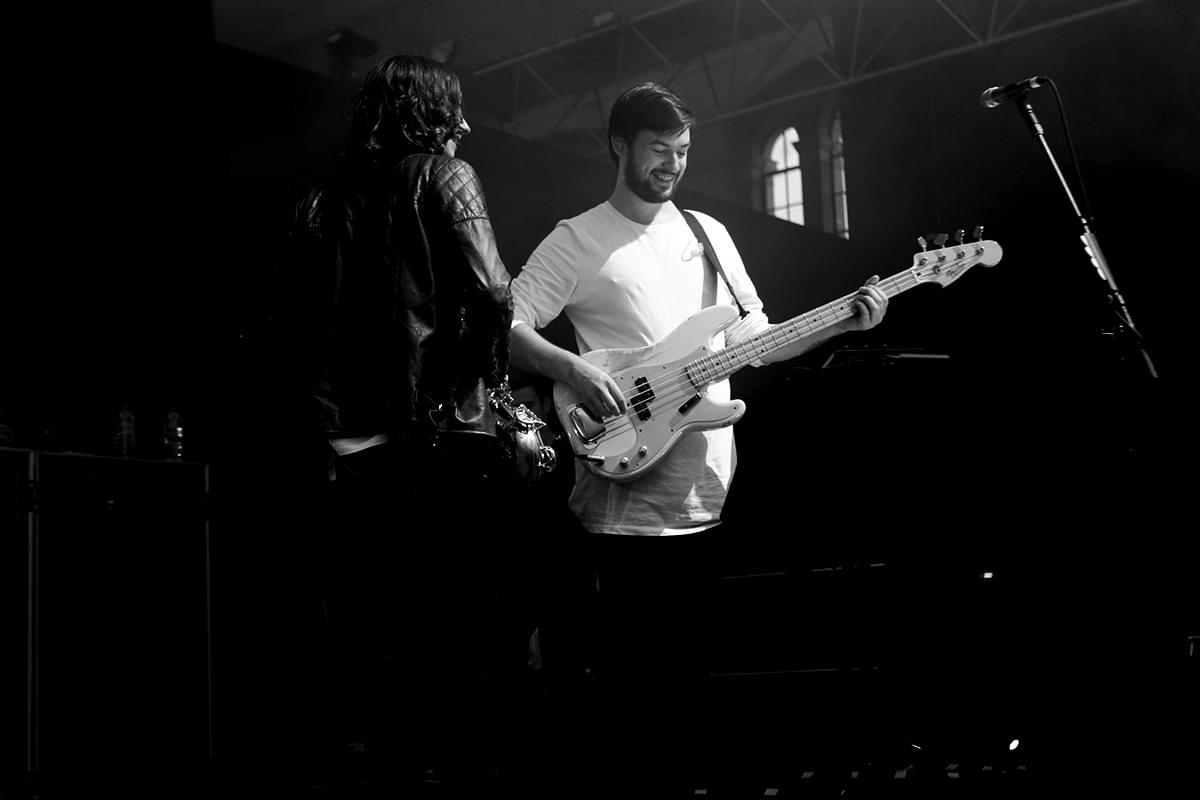 The 1975 06