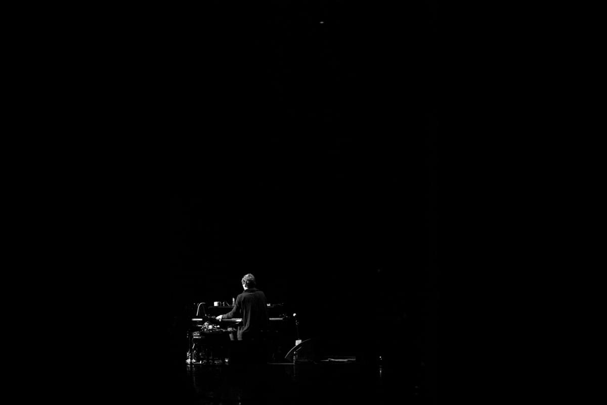 24 support act Hauschka Winged Victory for the Sullen by Sonny Malhotra 0144