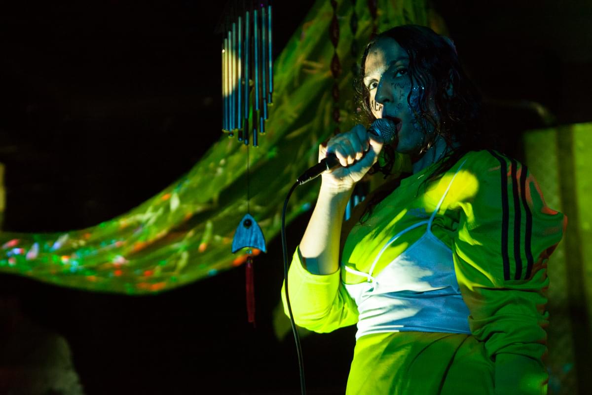 Zhala live 5442