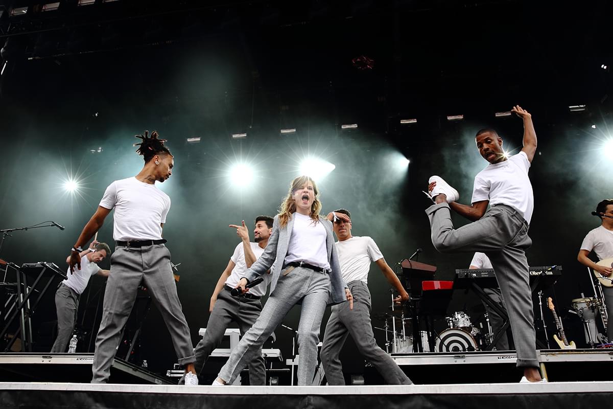 Christineandthequeens bostoncalling0516 bc