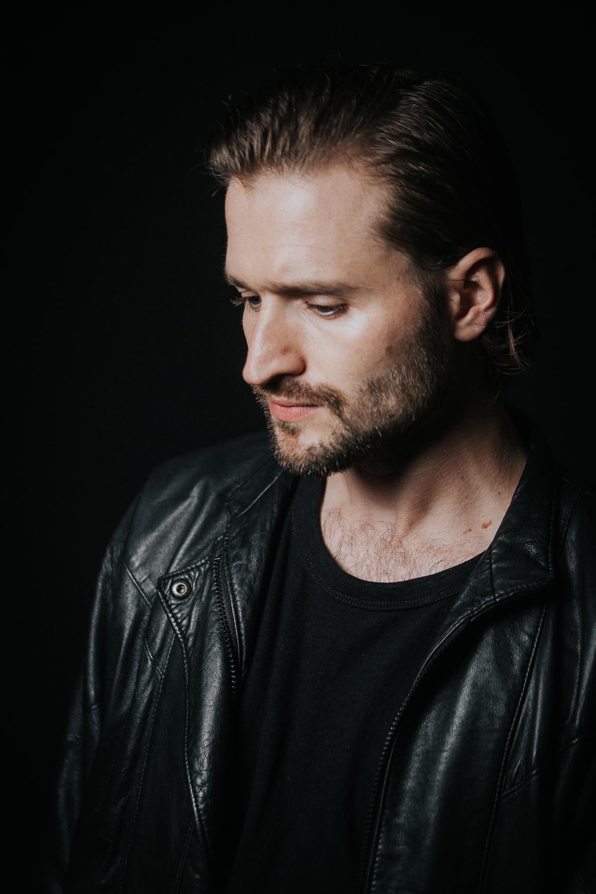 Studio Wild Beasts WEB 002