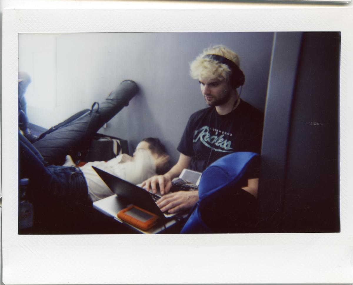 TIMF Sofi Tukker 02 at the airport making heat