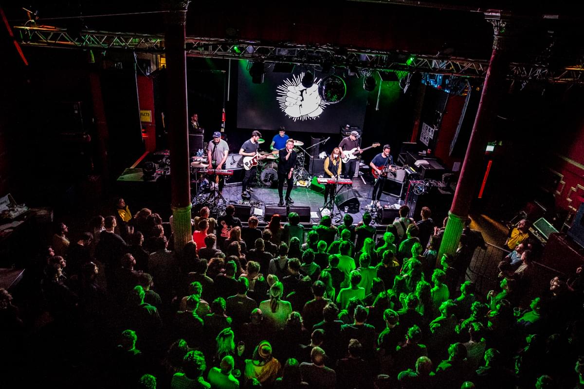 Los Campesinos Liverpool 27 Apr 2017 Mike Hughes42b