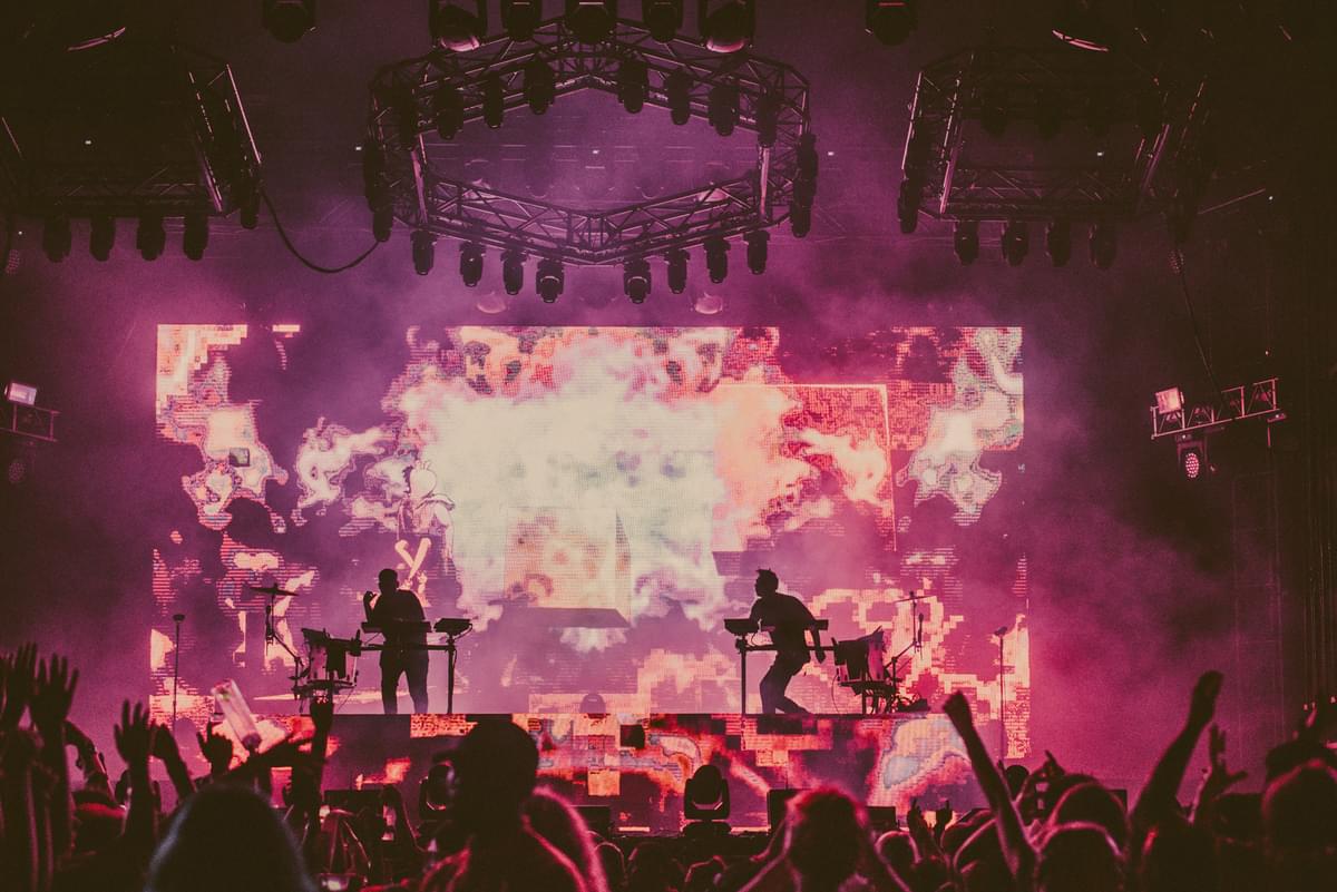 09 ODESZA 27