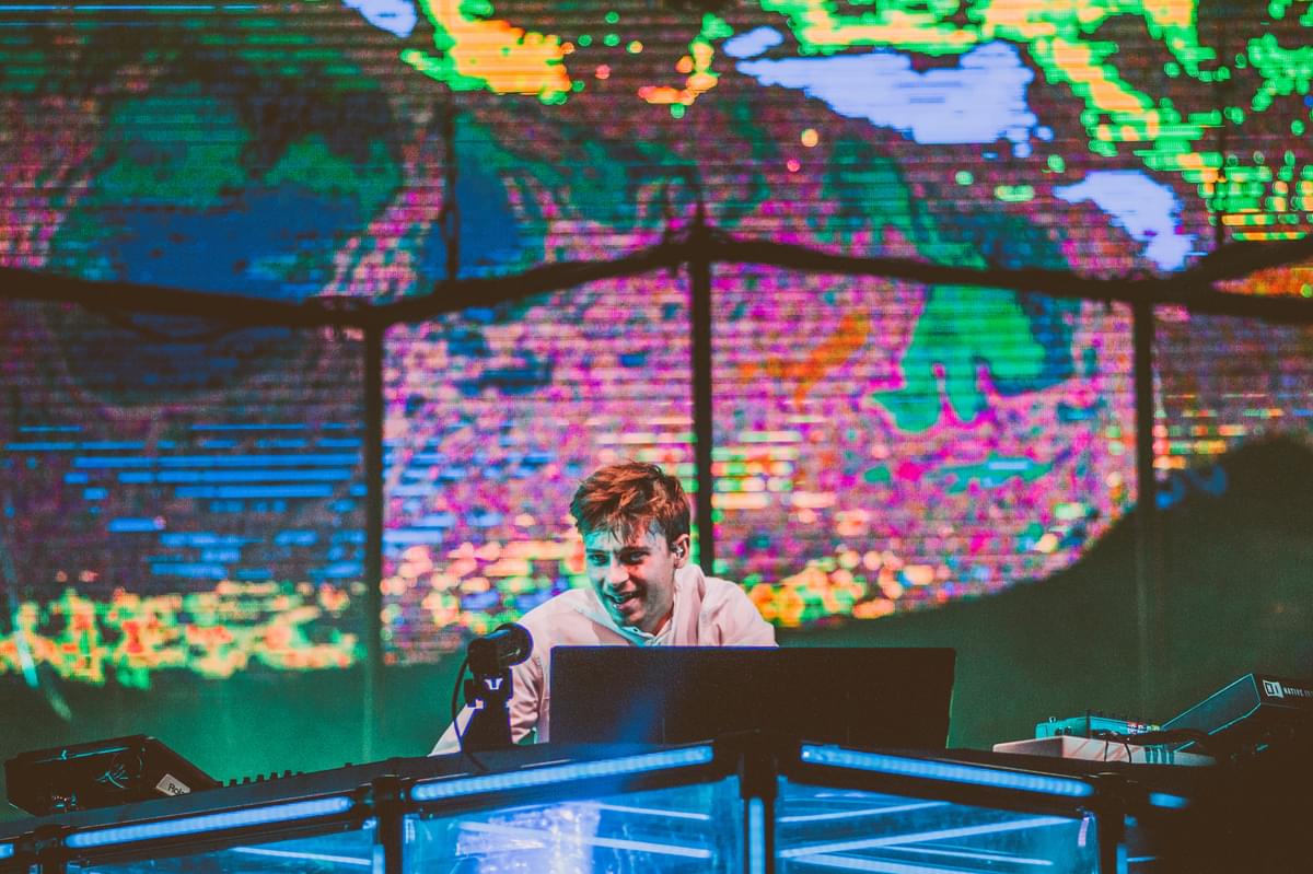 11 Flume04
