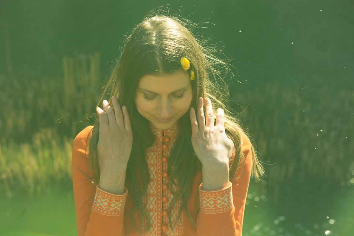 Lydia Ainsworth 1 Chris Almeida