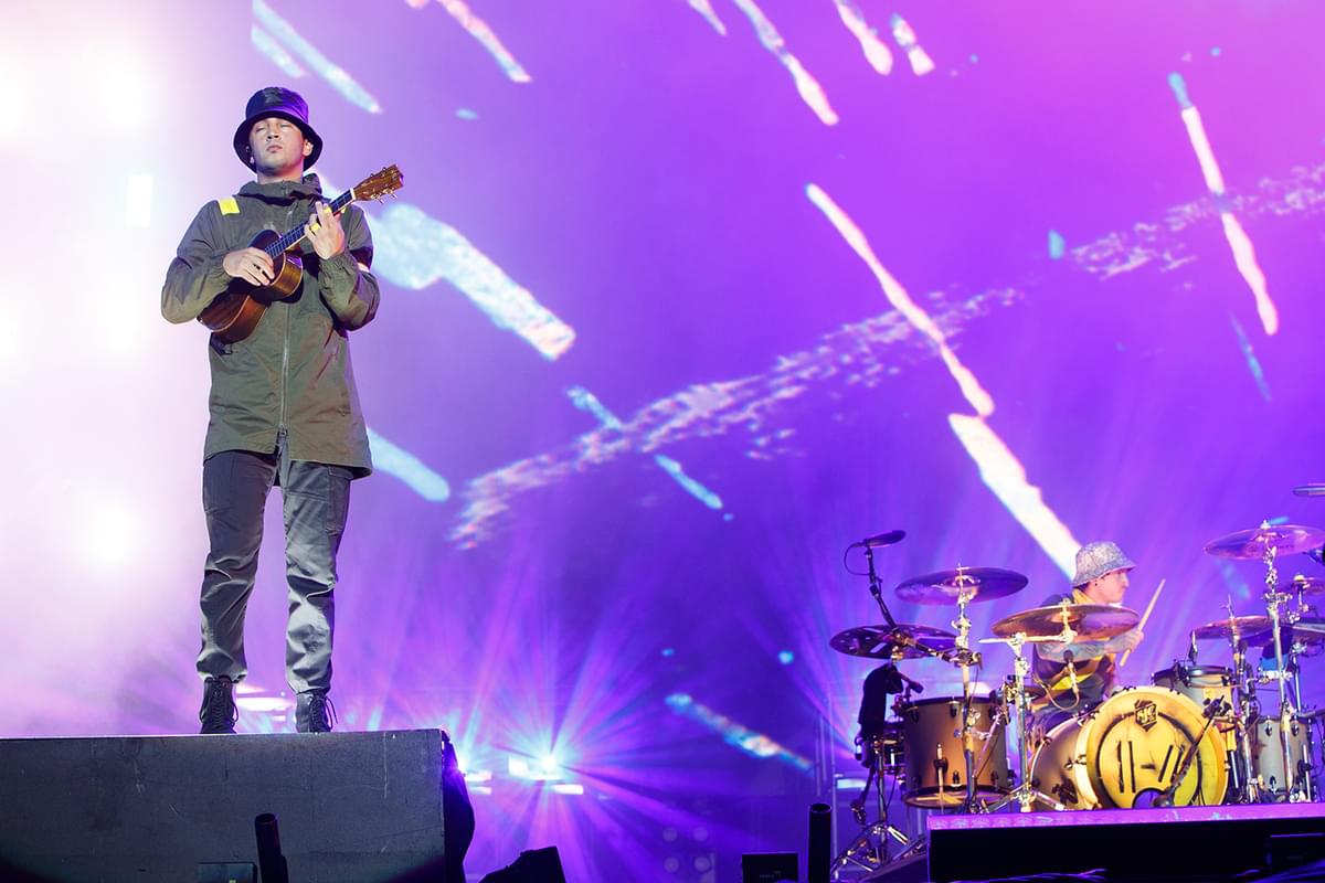 Twenty one pilots