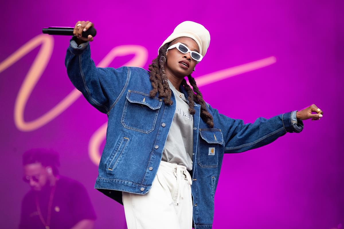 Lq little simz reading22 bc
