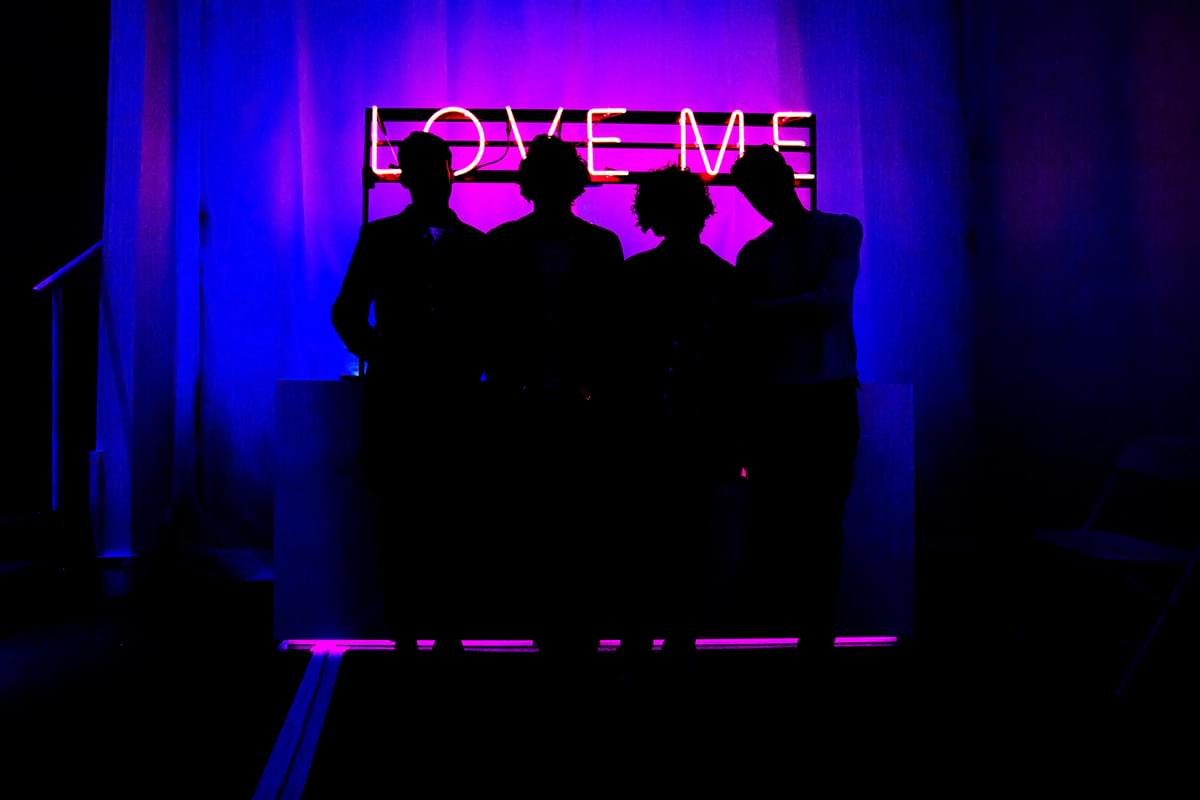 06bc the 1975 portraitswhitespace