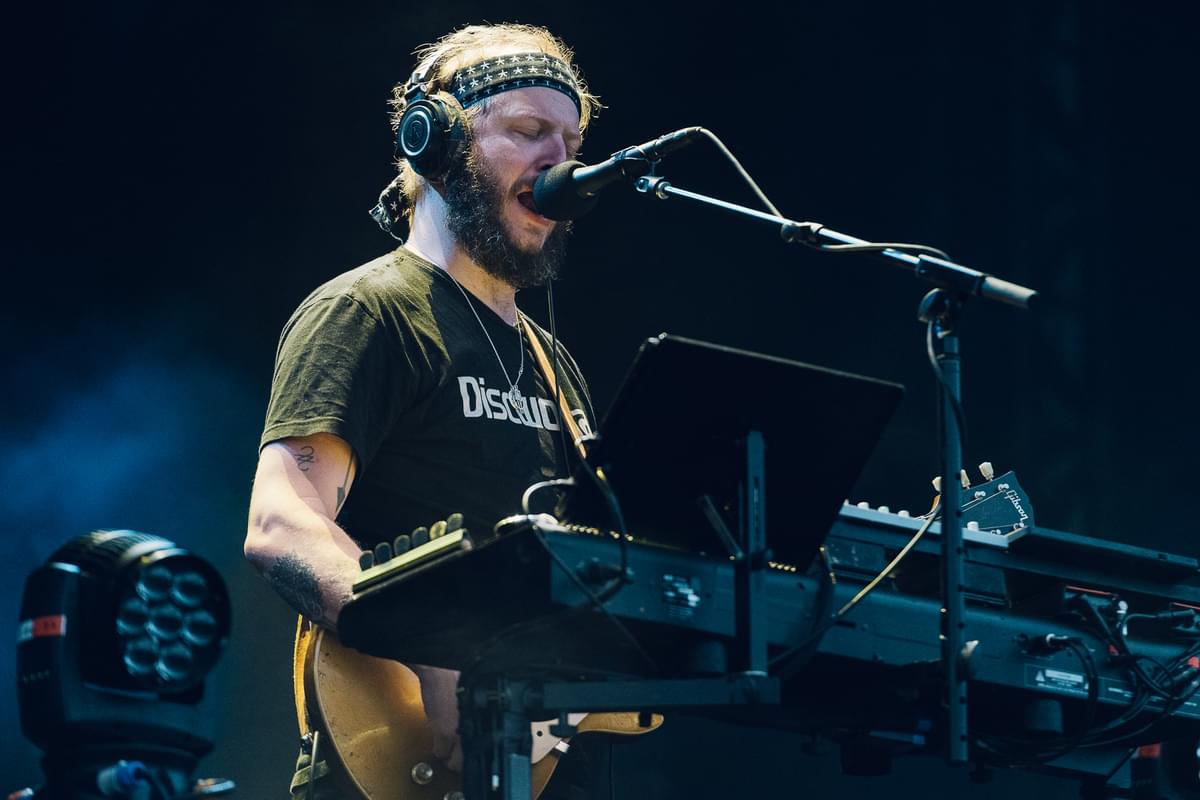 Bon Iver's Justin Vernon debuts new track during Bernie Sanders digital ...