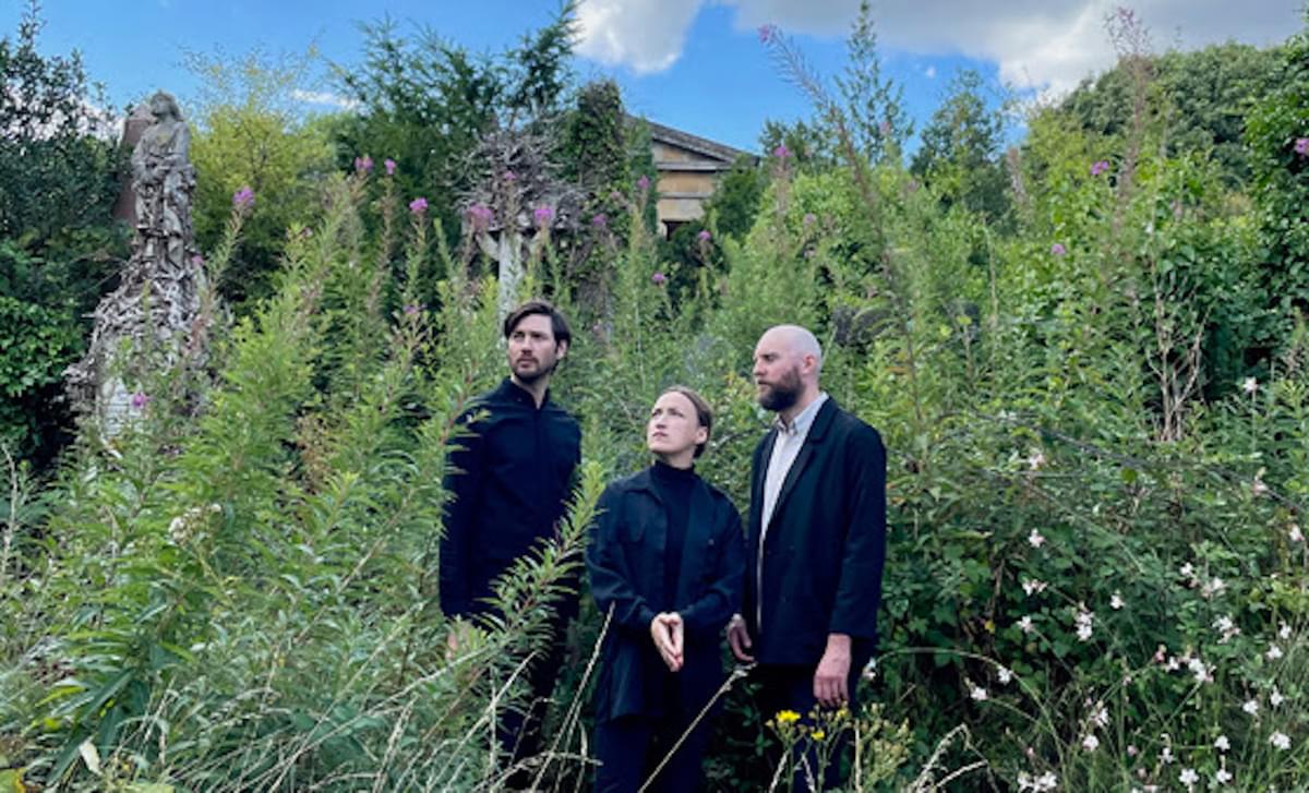 Esben and the Witch announce new album Hold Sacred | The Line of Best Fit