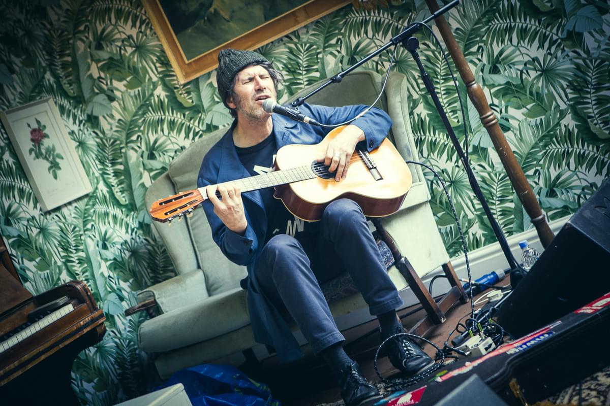 Gruff Rhys EOTR 2018 by Chris Almeida