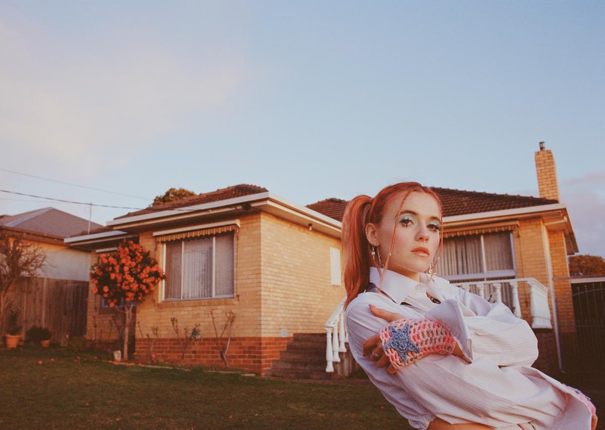Hallie Love MAIN PRESS SHOT