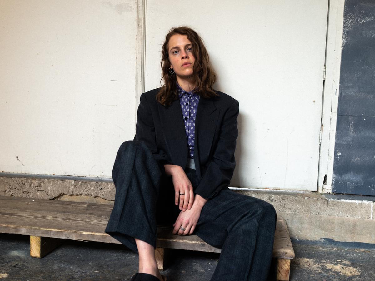 Marika Hackman 2 photo credit Joost Vandebrug