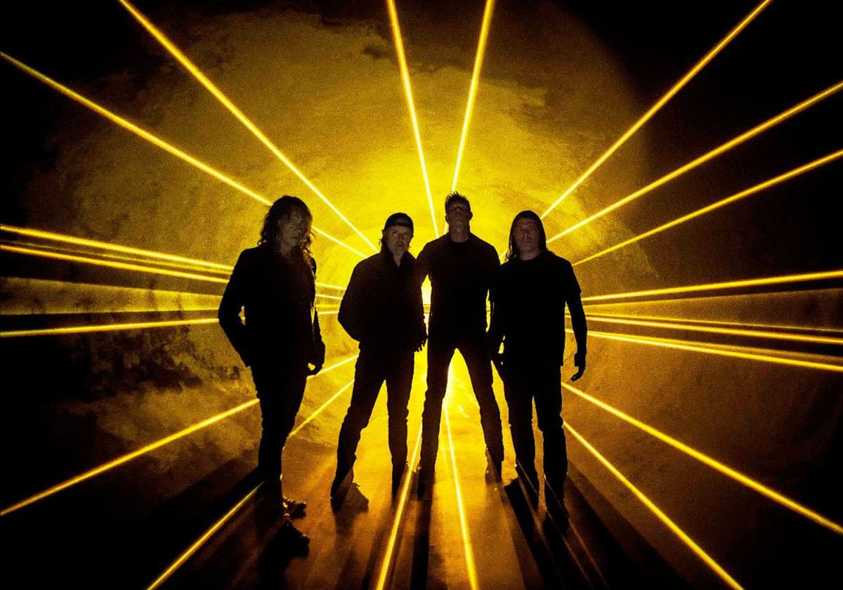 Metallica yellow laser light