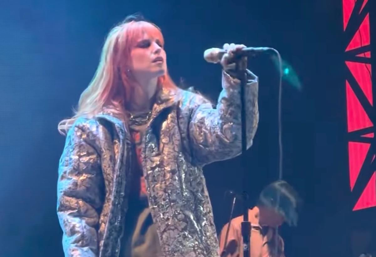 Paramore give