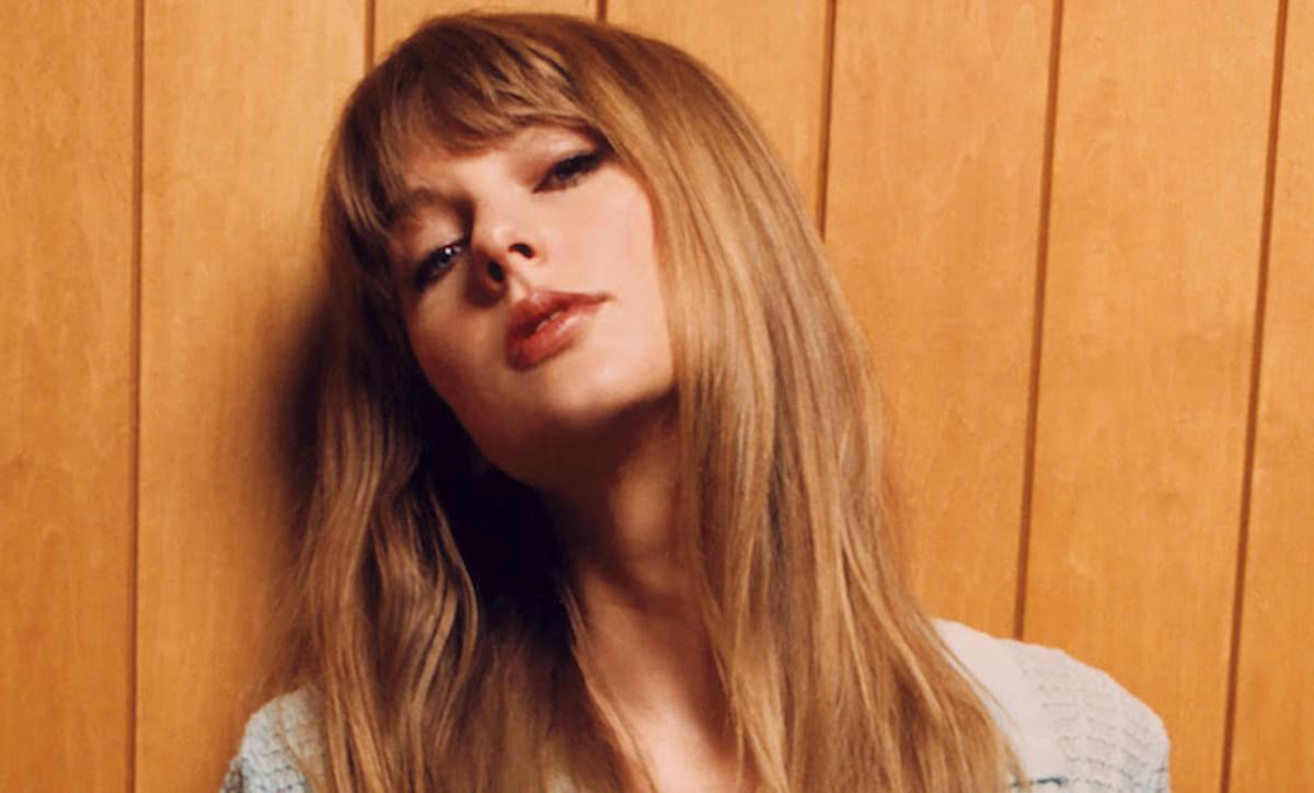 Springfield Museums transform Taylor Swiftâs '1989' into planetarium light show